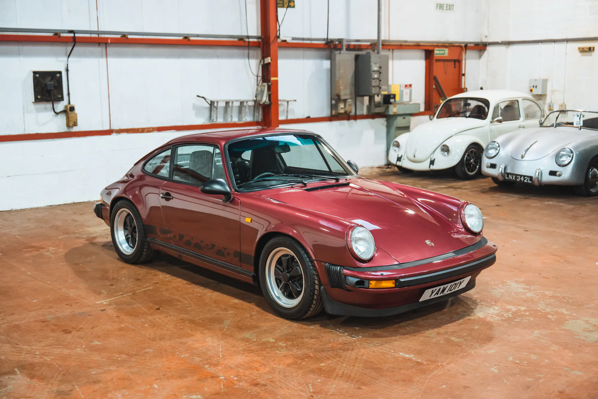 1982 PORSCHE 911 SC - 993 ENGINE