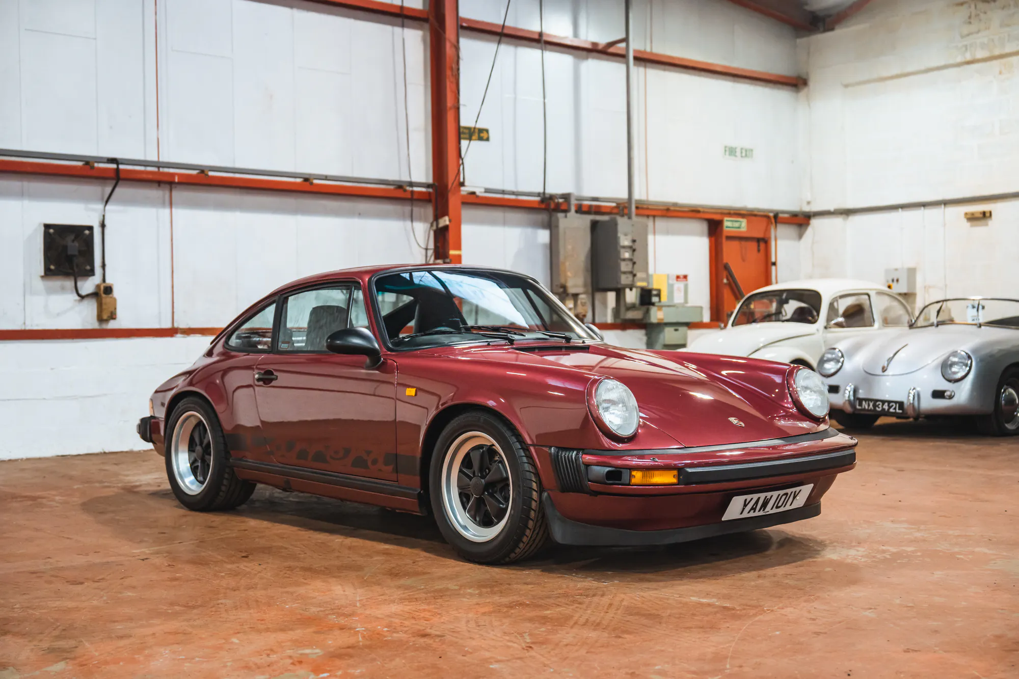 1982 PORSCHE 911 SC - 993 ENGINE