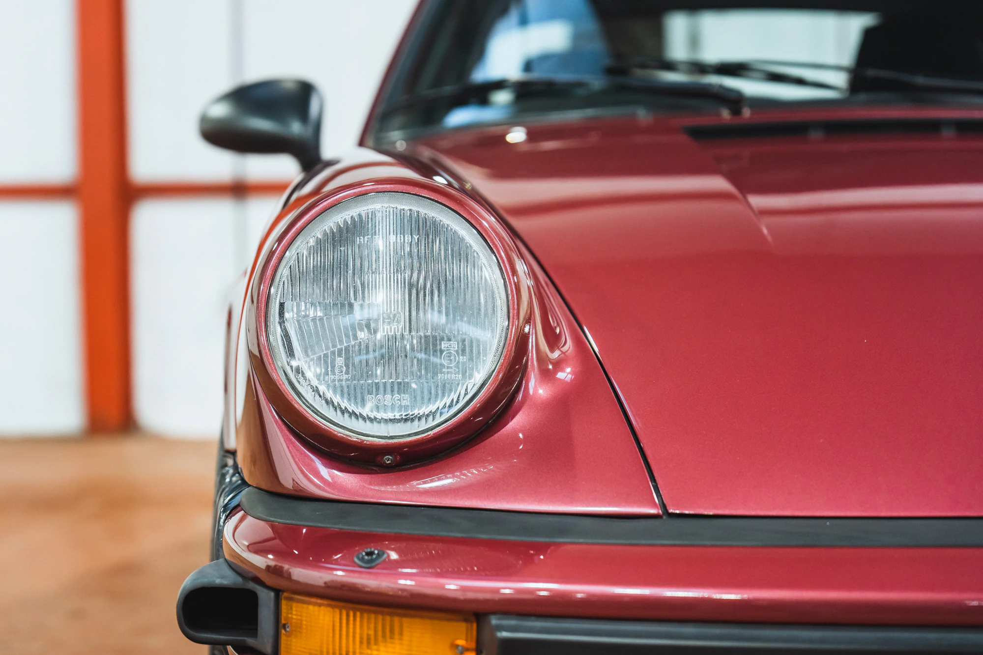 1982 PORSCHE 911 SC - 993 ENGINE