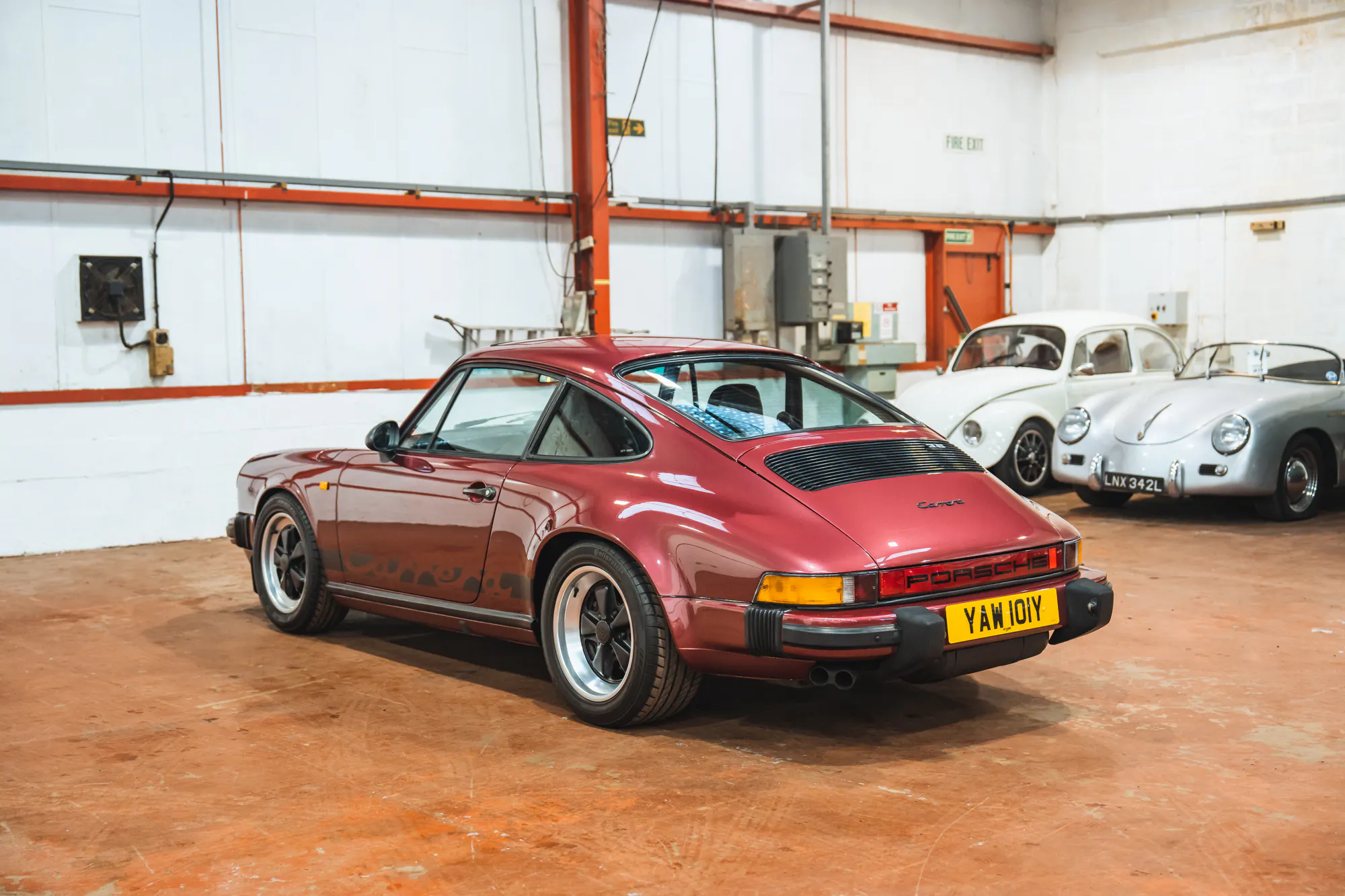 1982 PORSCHE 911 SC - 993 ENGINE