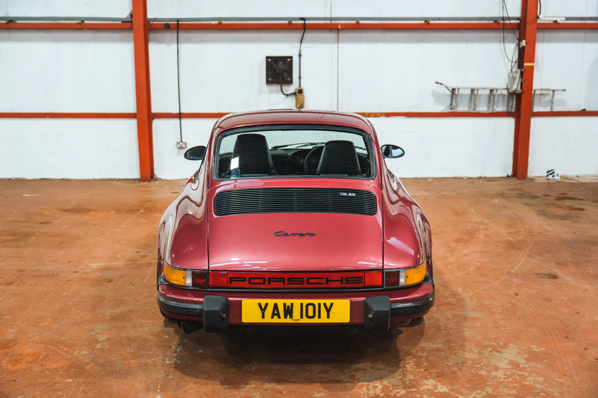 1982 PORSCHE 911 SC - 993 ENGINE