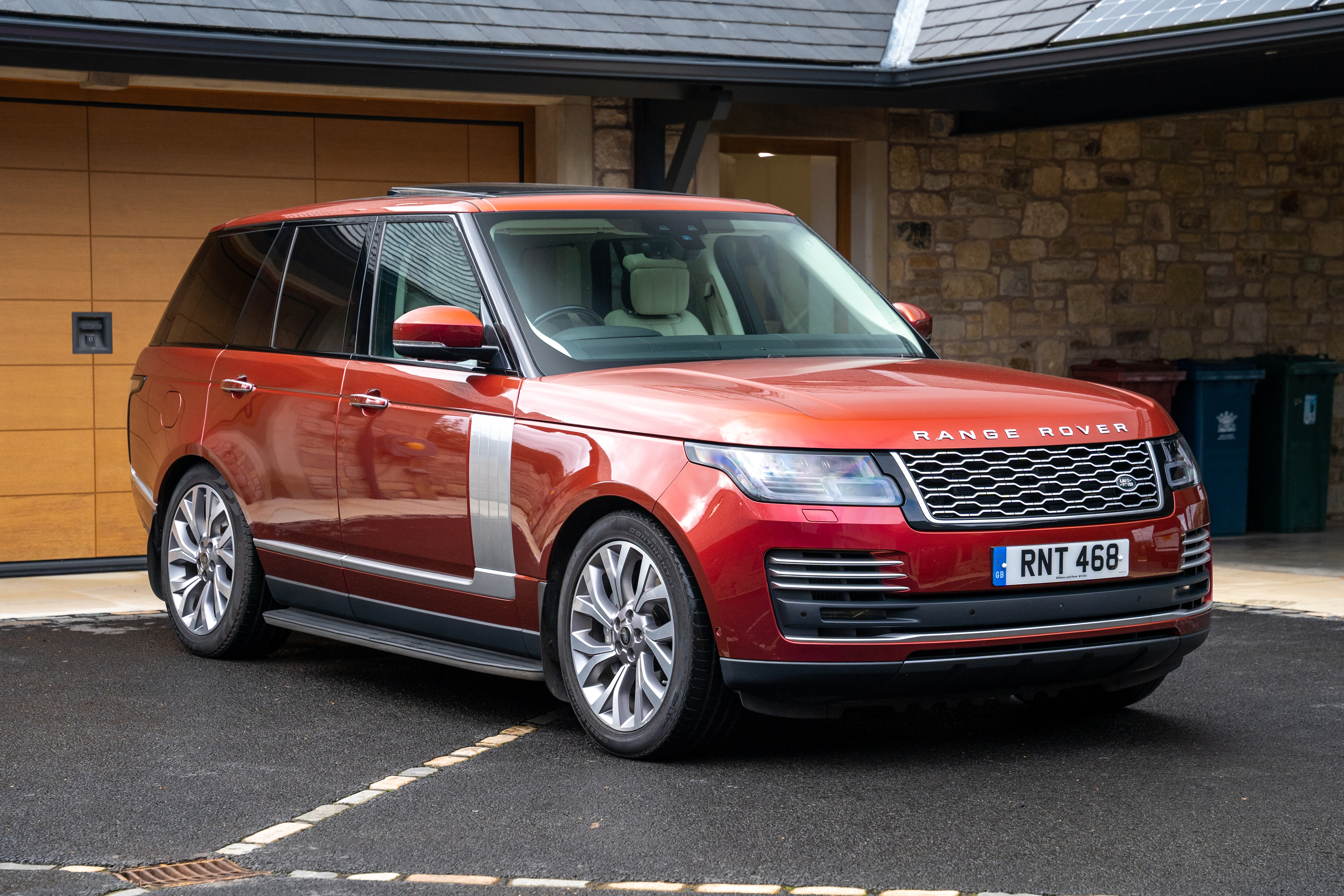 2019 RANGE ROVER 4.4 SDV8 AUTOBIOGRAPHY - 14,760 MILES