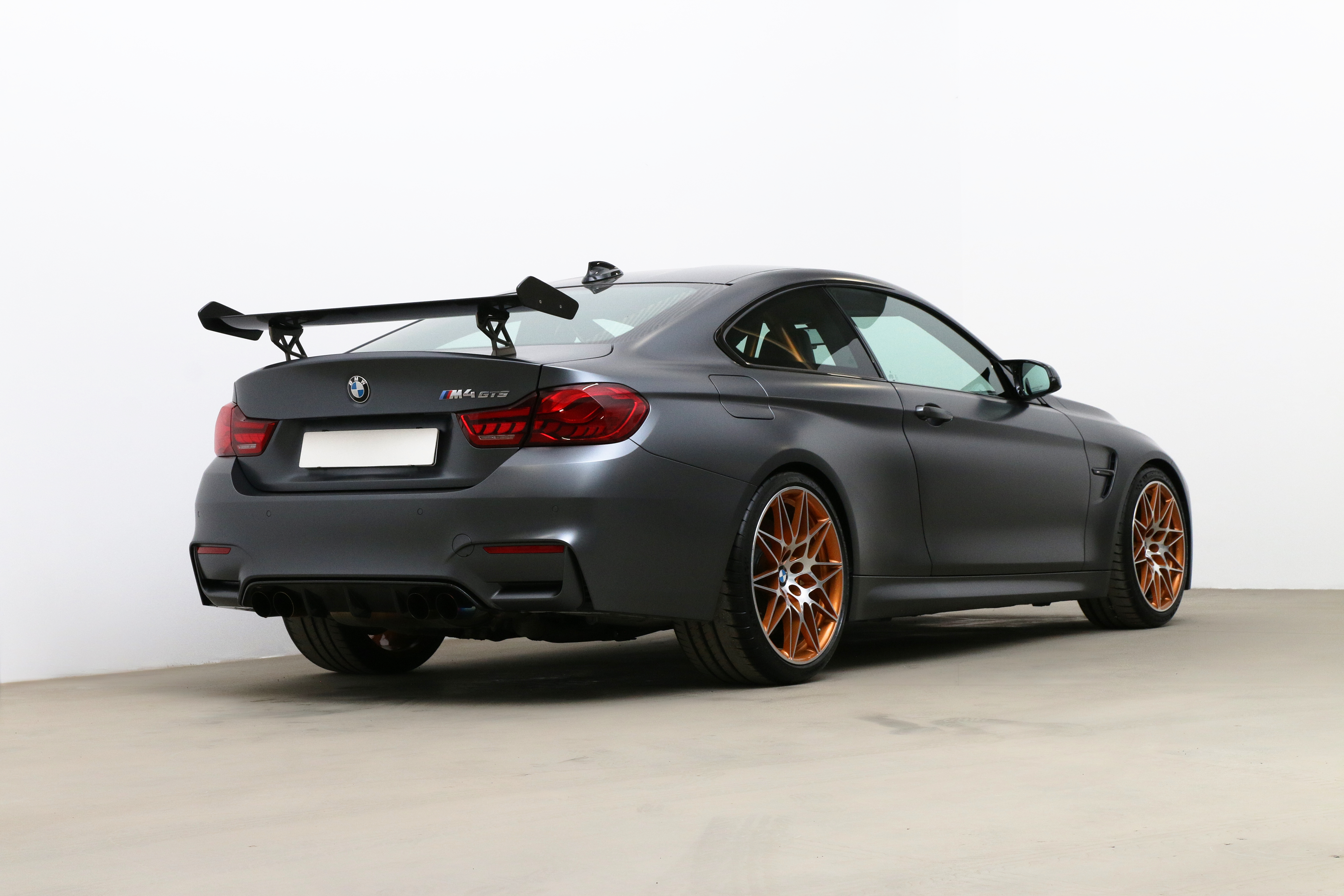 2016 BMW M4 GTS for sale by auction in Gävle, Sweden