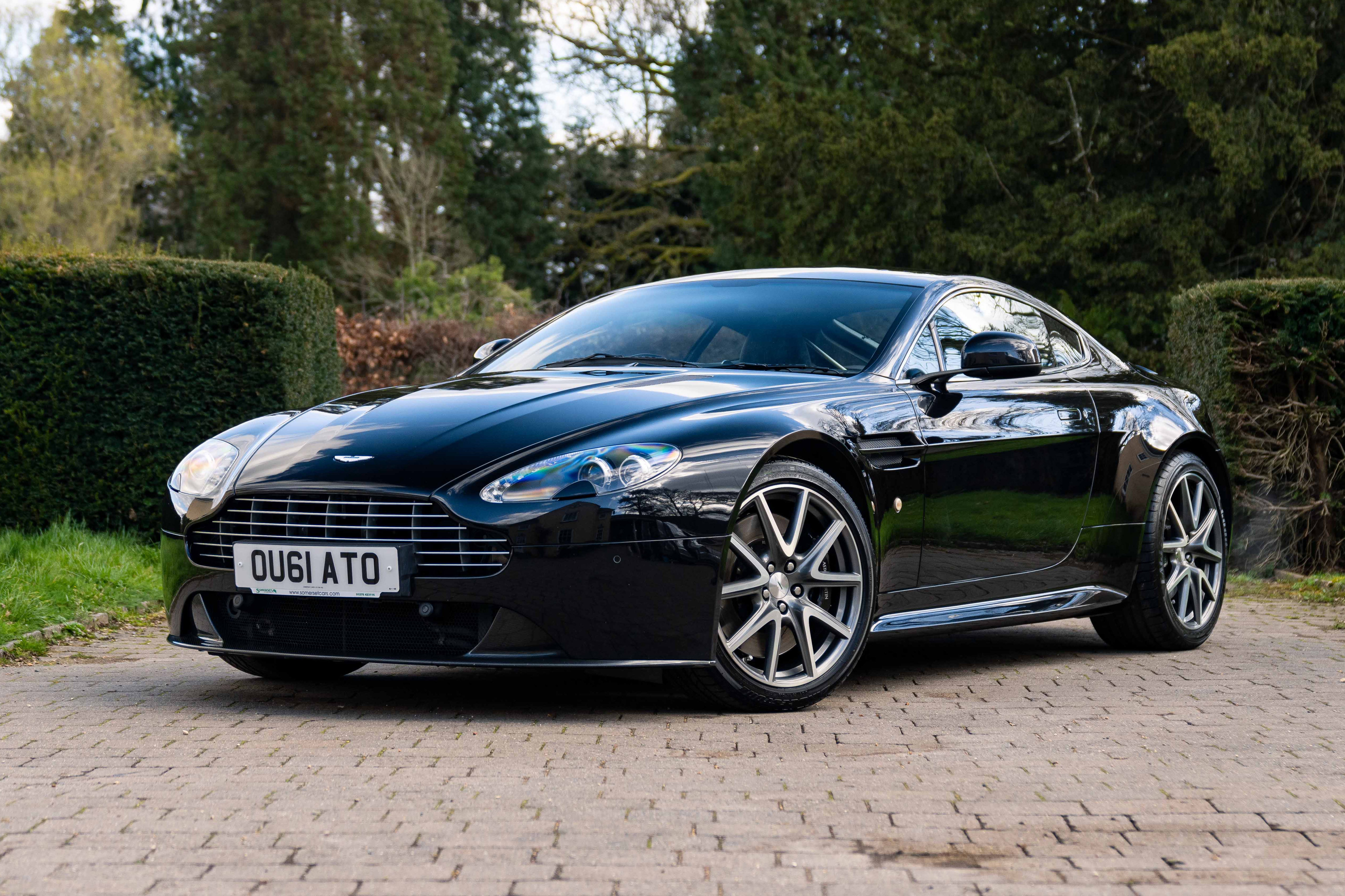 2011 ASTON MARTIN V8 VANTAGE S