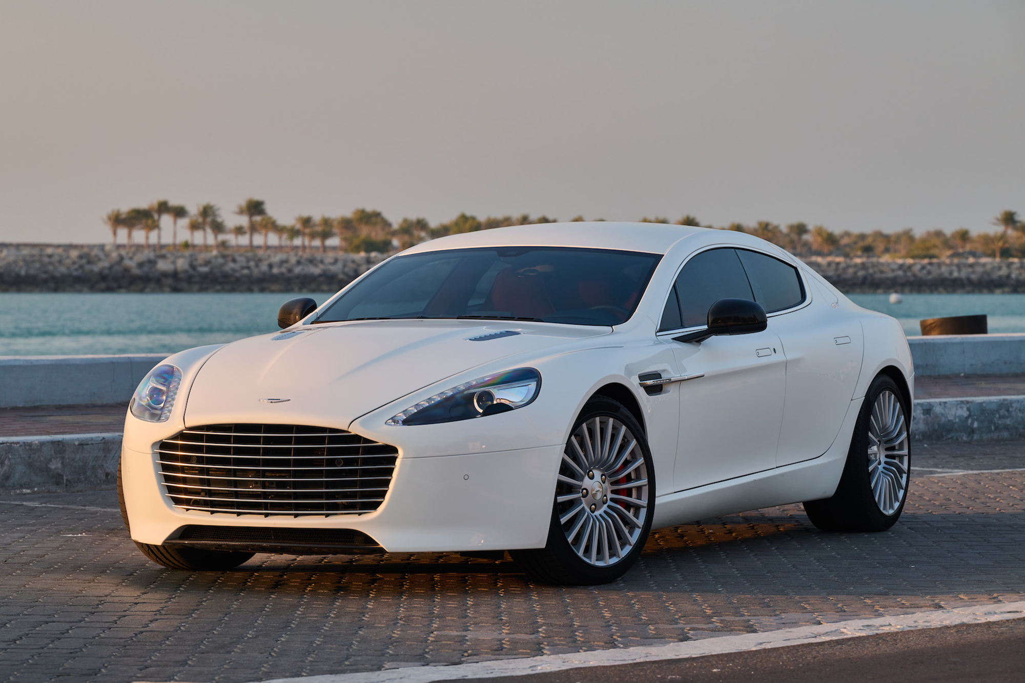 2016 ASTON MARTIN RAPIDE - 19,000 KM