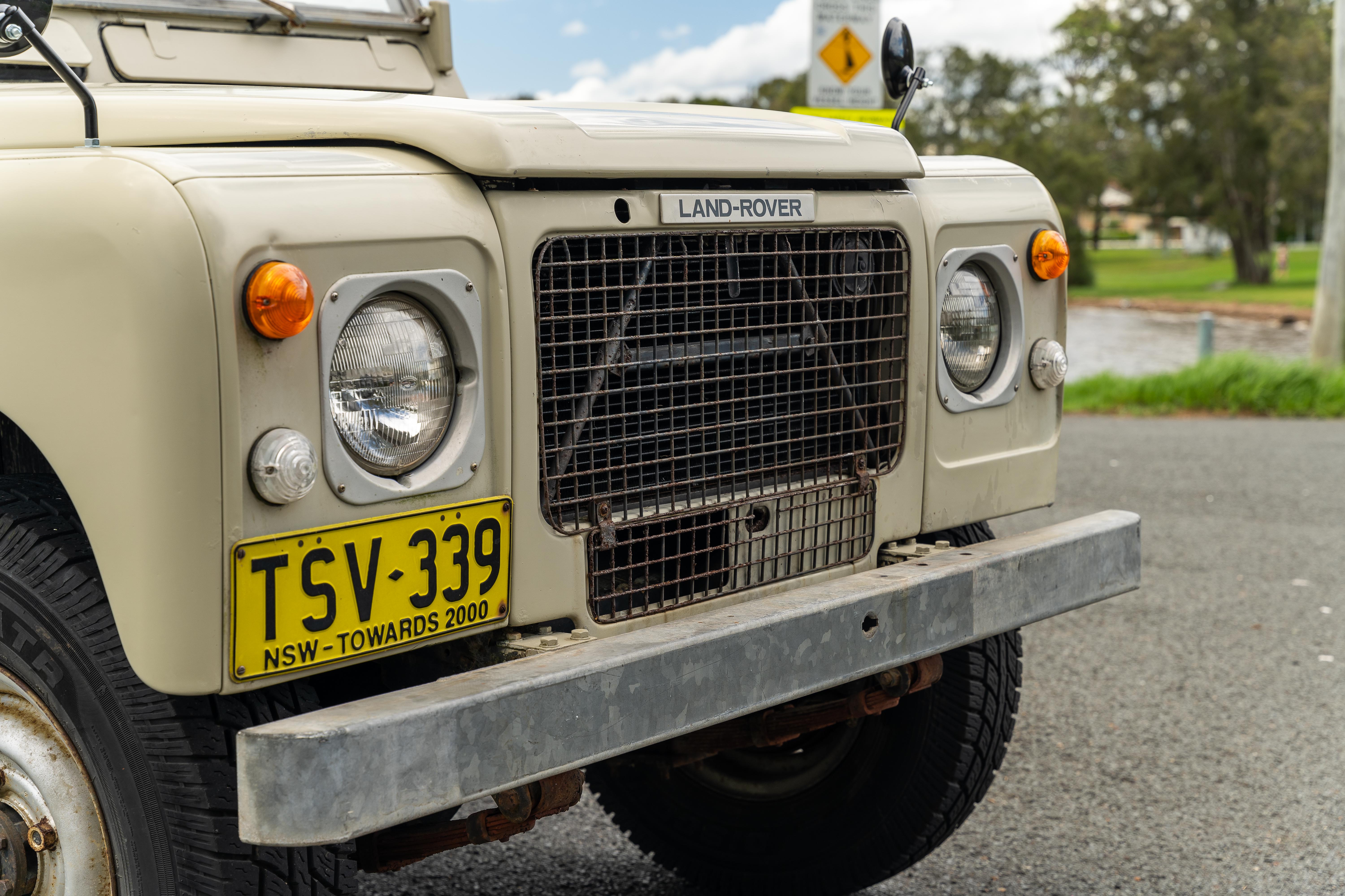 1983 LAND ROVER SERIES III 109