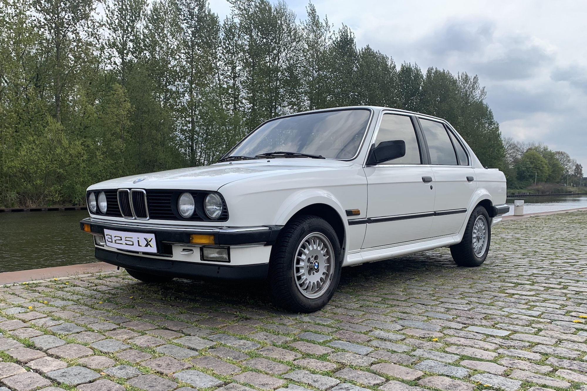 1987 BMW (E30) 325IX