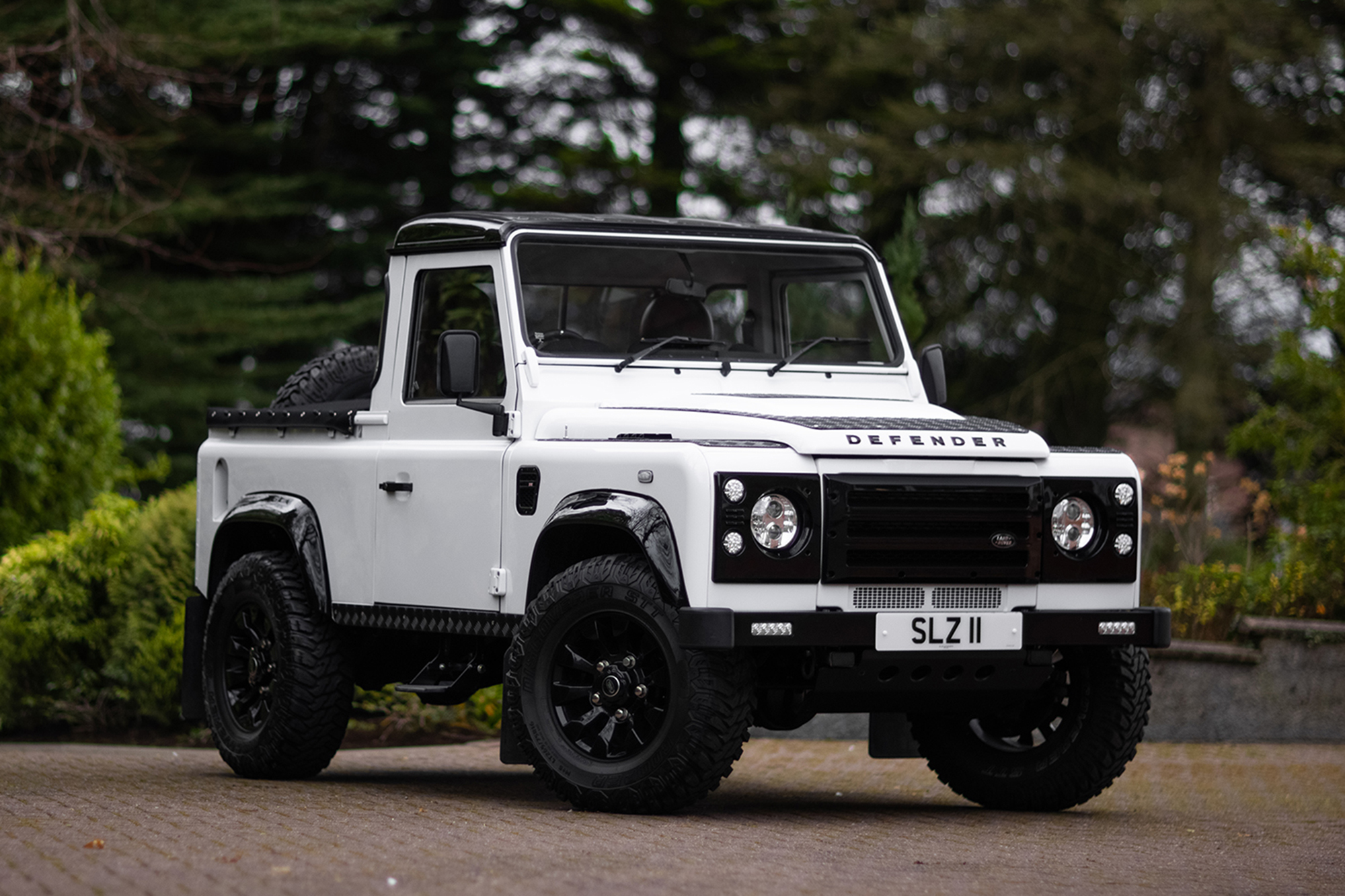 2014 LAND ROVER DEFENDER 90 PICK UP - 12,000 MILES for sale by auction ...