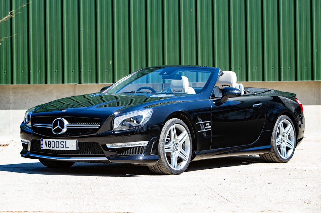 2012 MERCEDES-BENZ (R231) SL63 AMG - 15,412 MILES