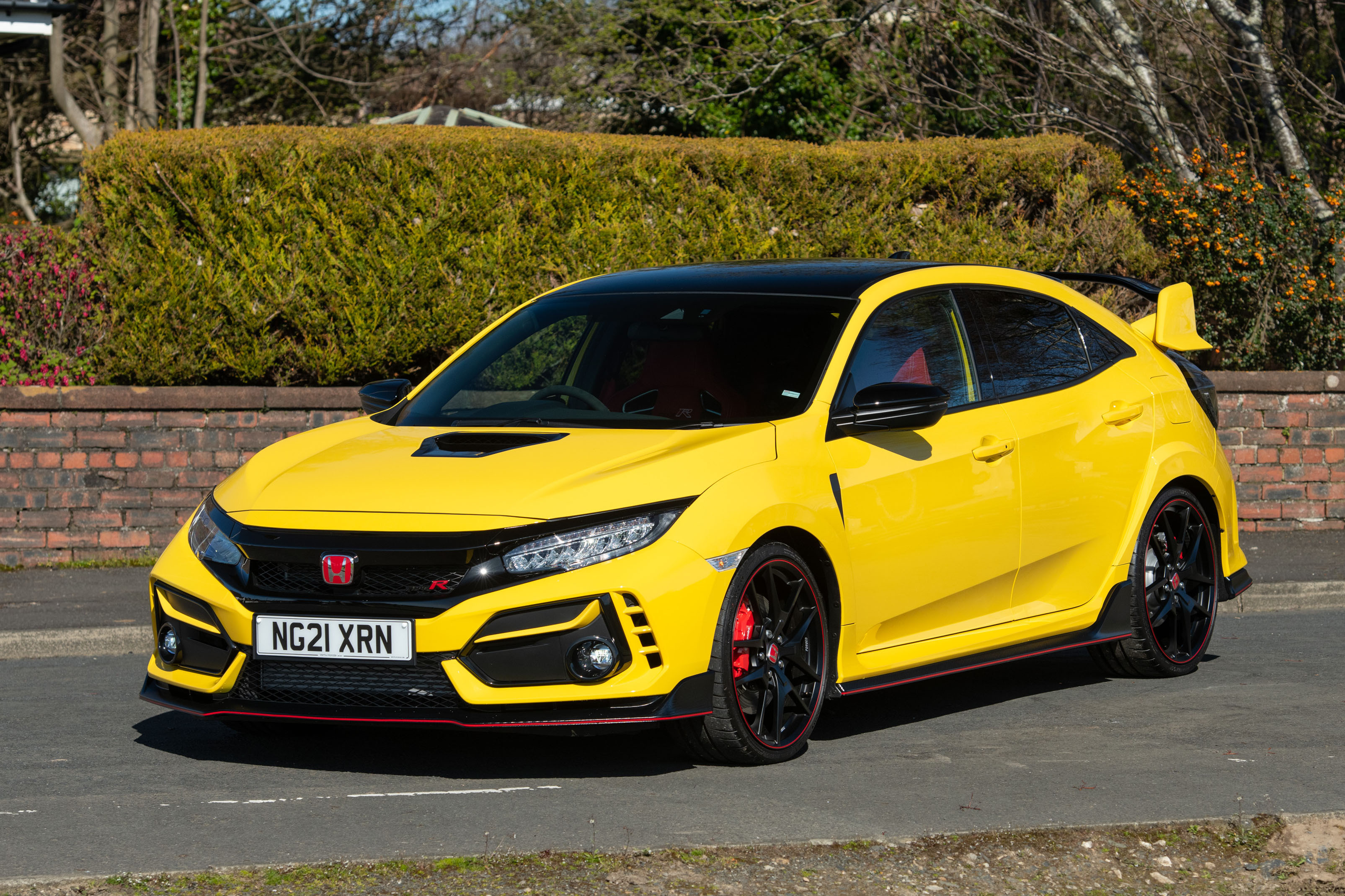 2021 HONDA CIVIC TYPE R LIMITED EDITION - 84 MILES