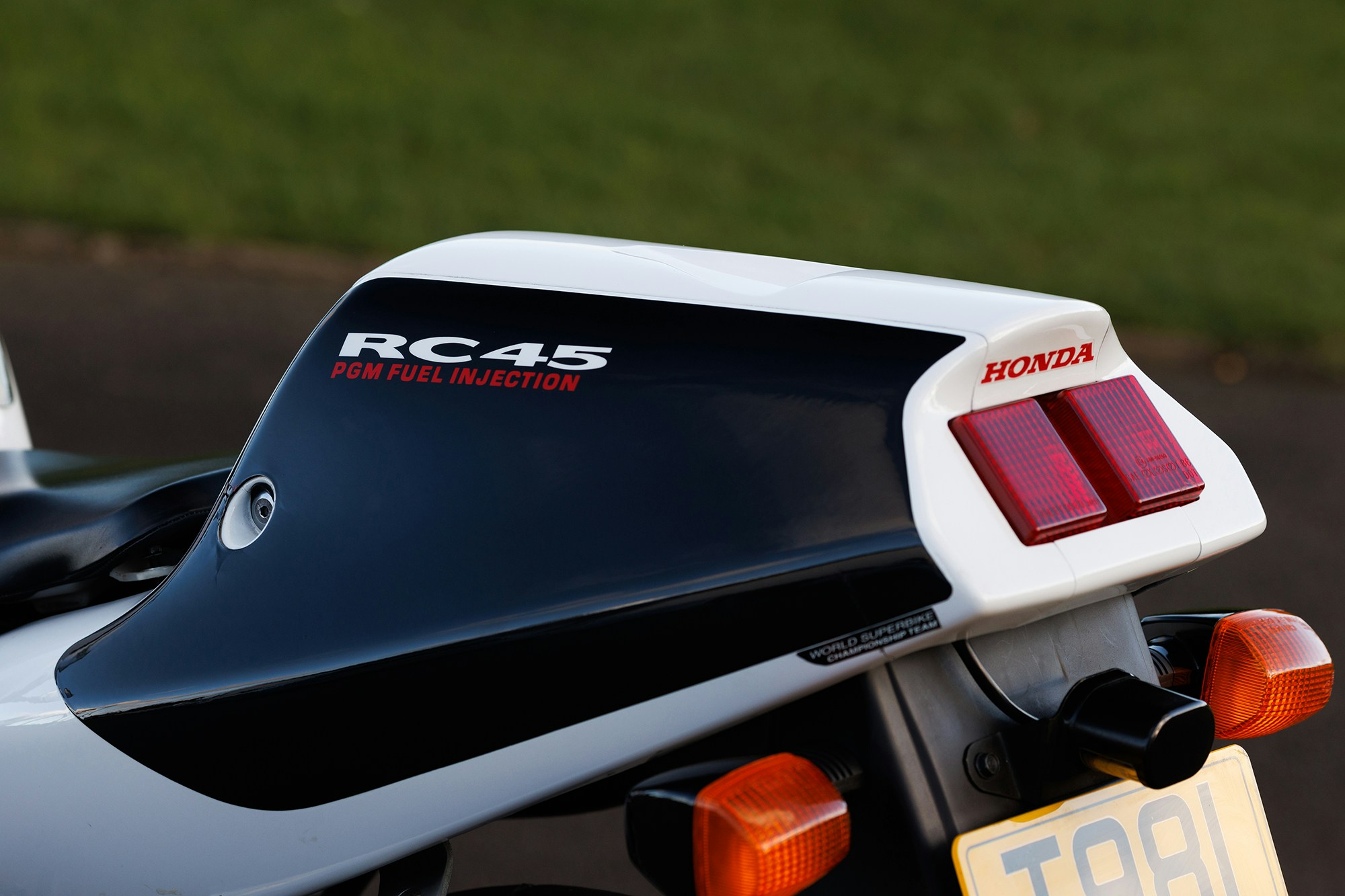 1999 HONDA RVF750 RC45