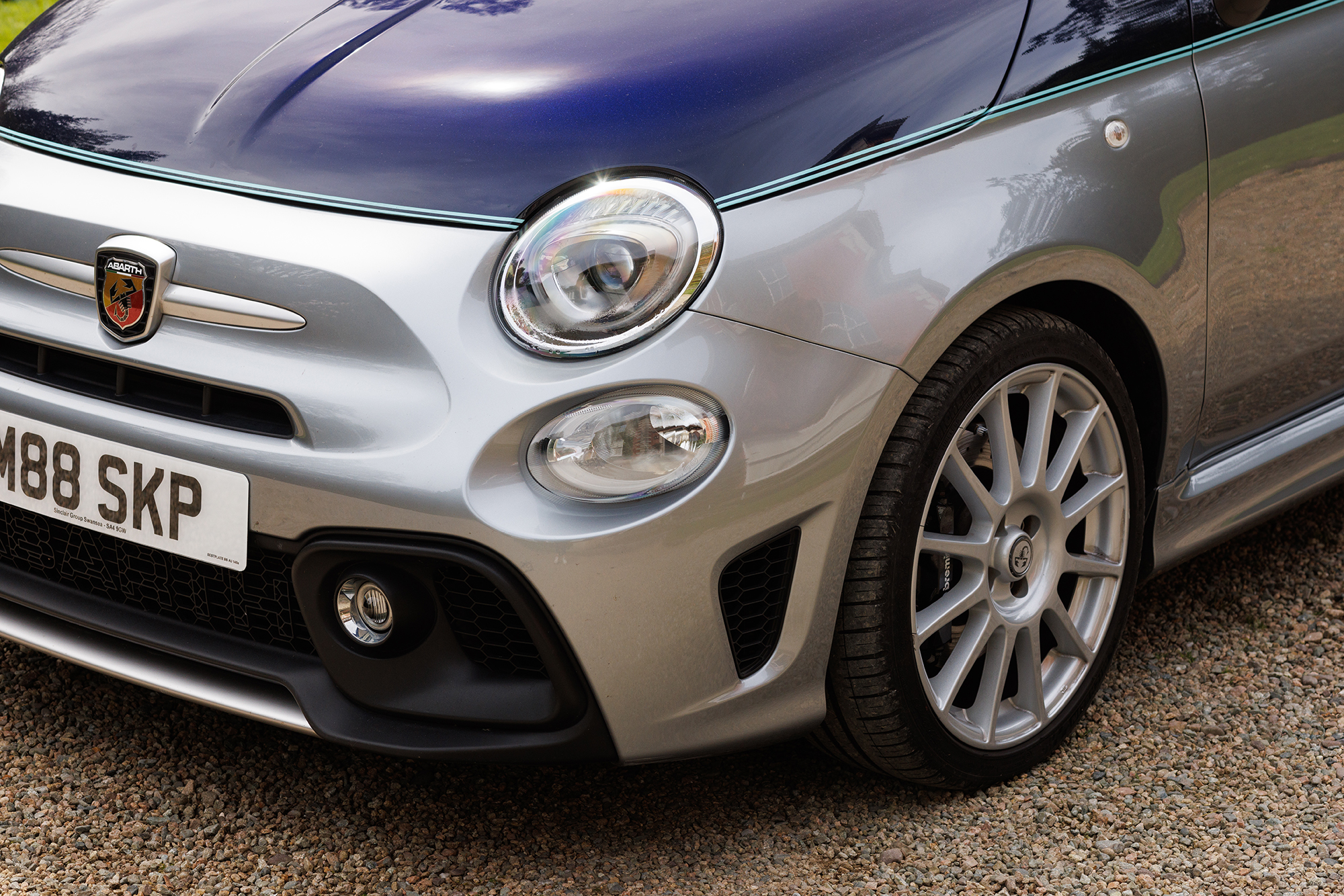 2019 ABARTH 695C RIVALE