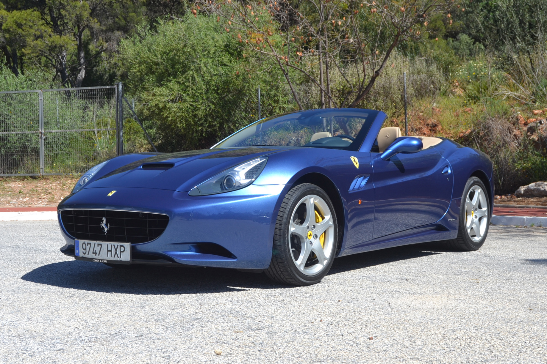 2010 FERRARI CALIFORNIA - 8,049 KM