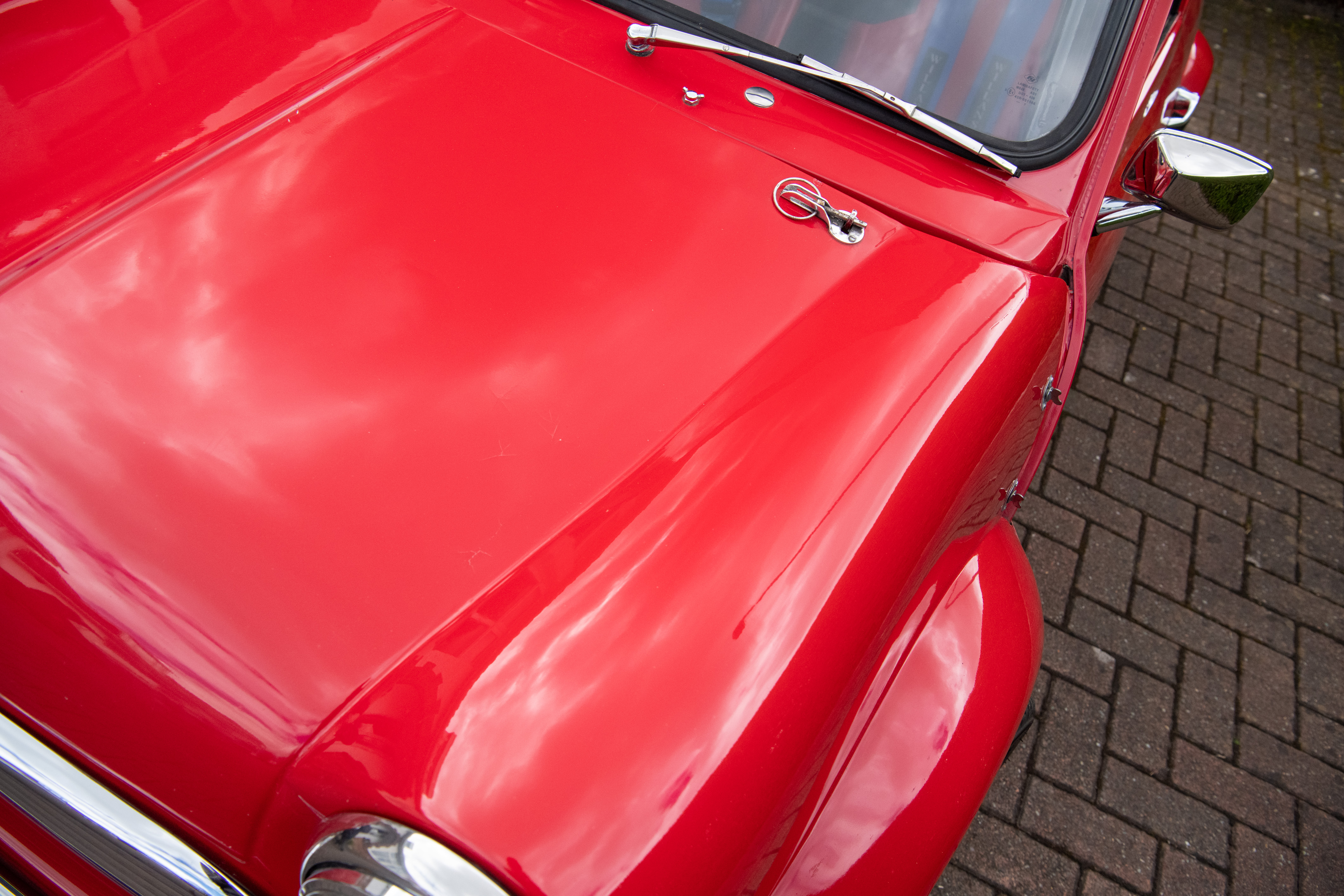 1972 MORRIS MINI-MINOR – HONDA VTEC ENGINE