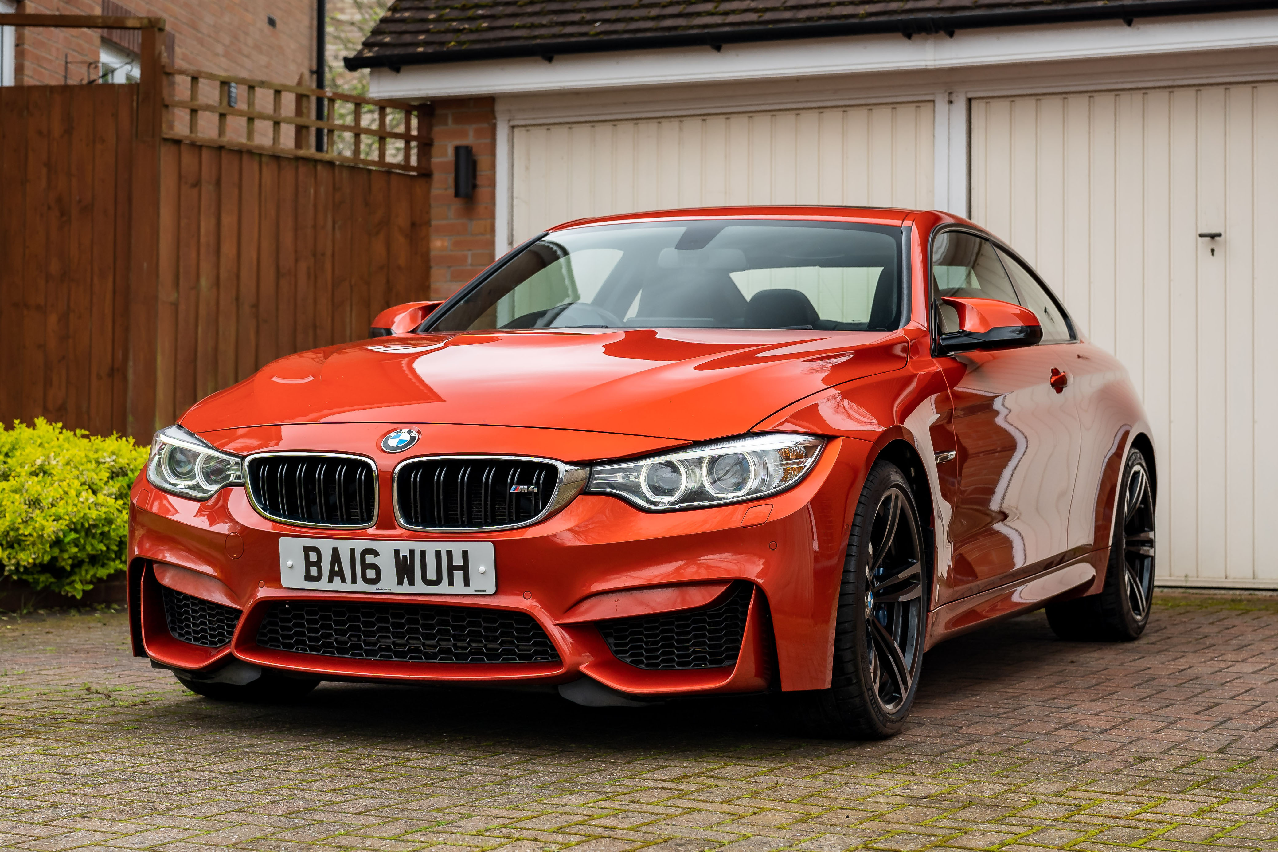 2016 BMW (F82) M4