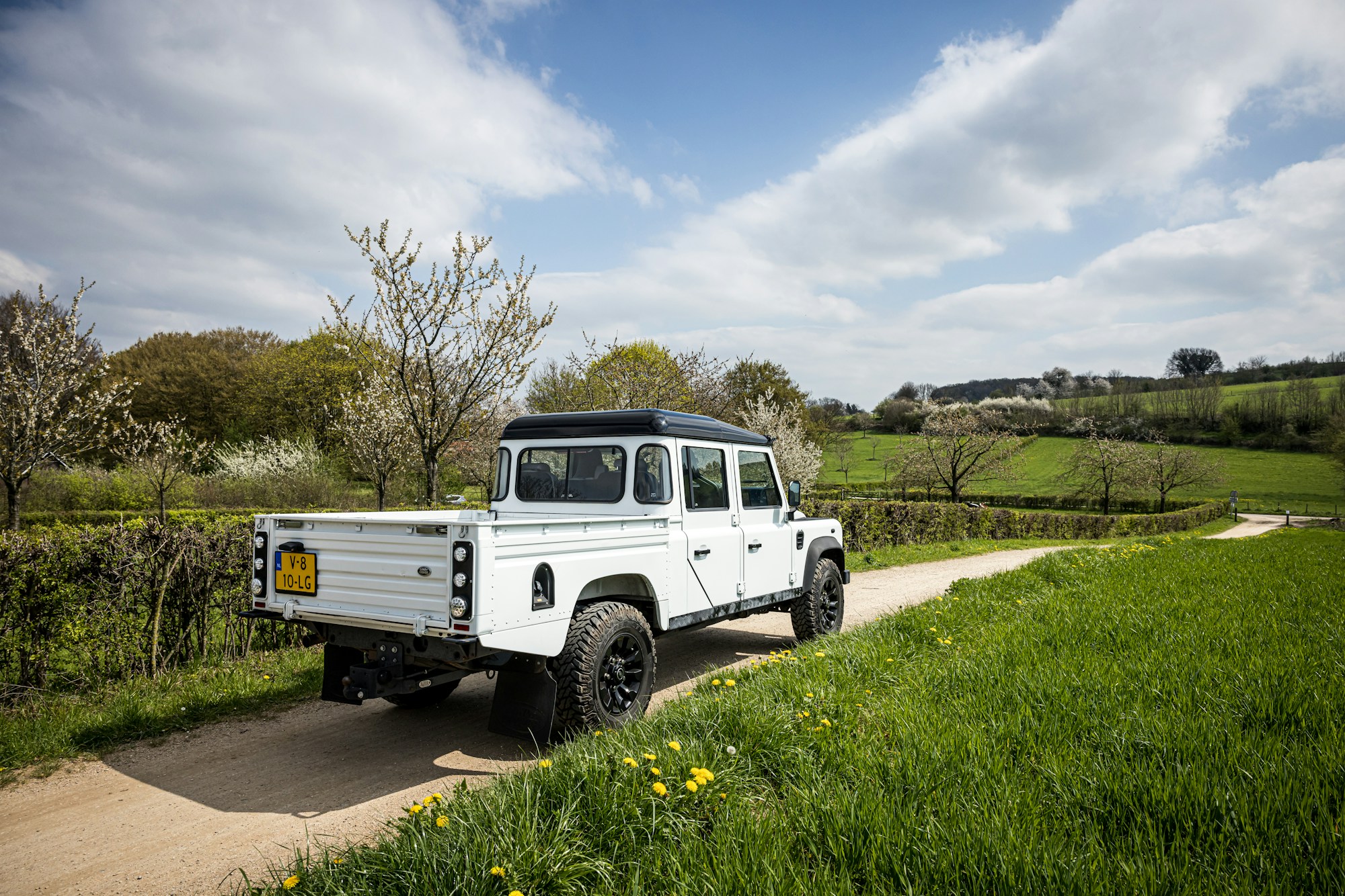 2014 LAND ROVER DEFENDER 130 DOUBLE CAB PICK UP