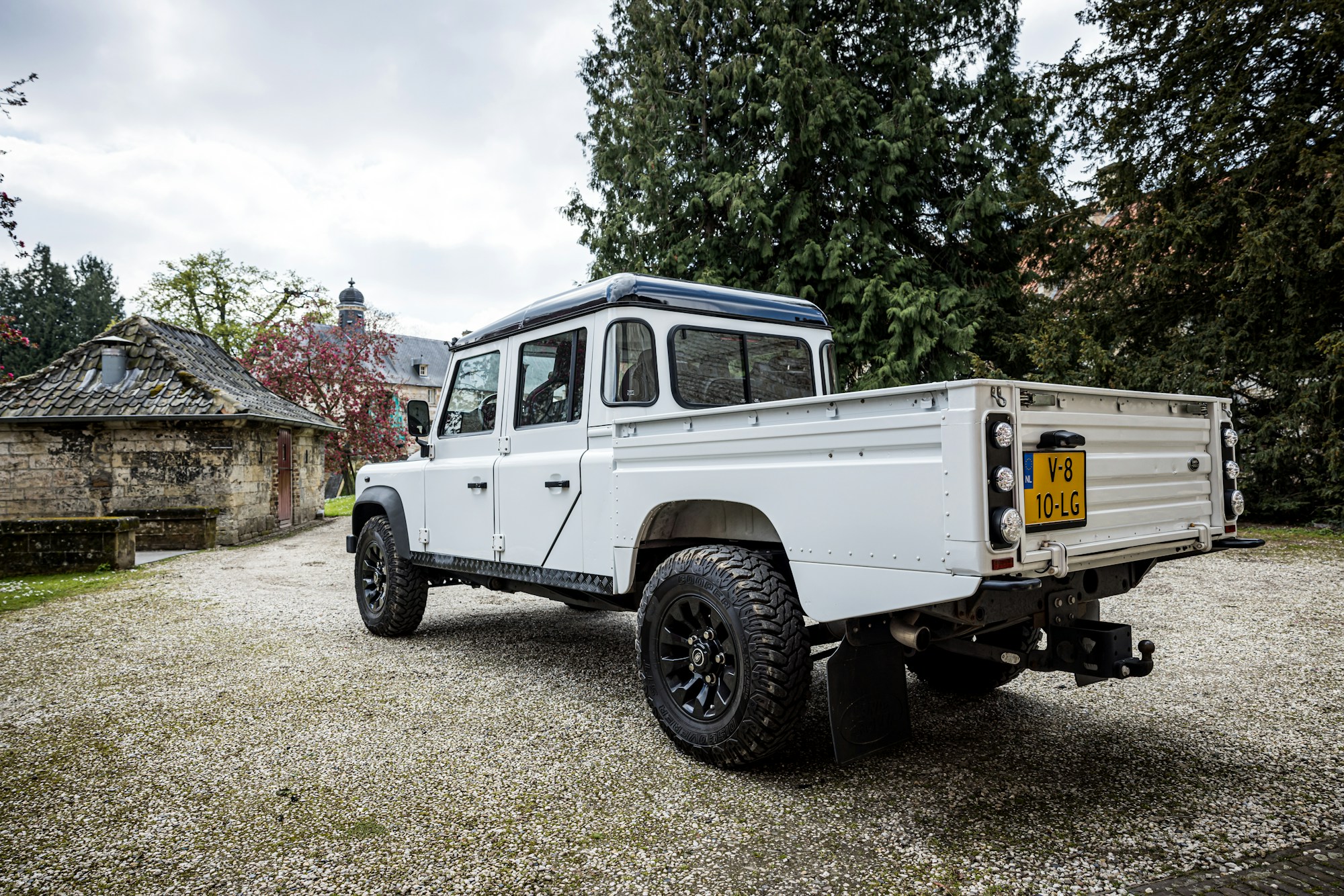 2014 LAND ROVER DEFENDER 130 DOUBLE CAB PICK UP