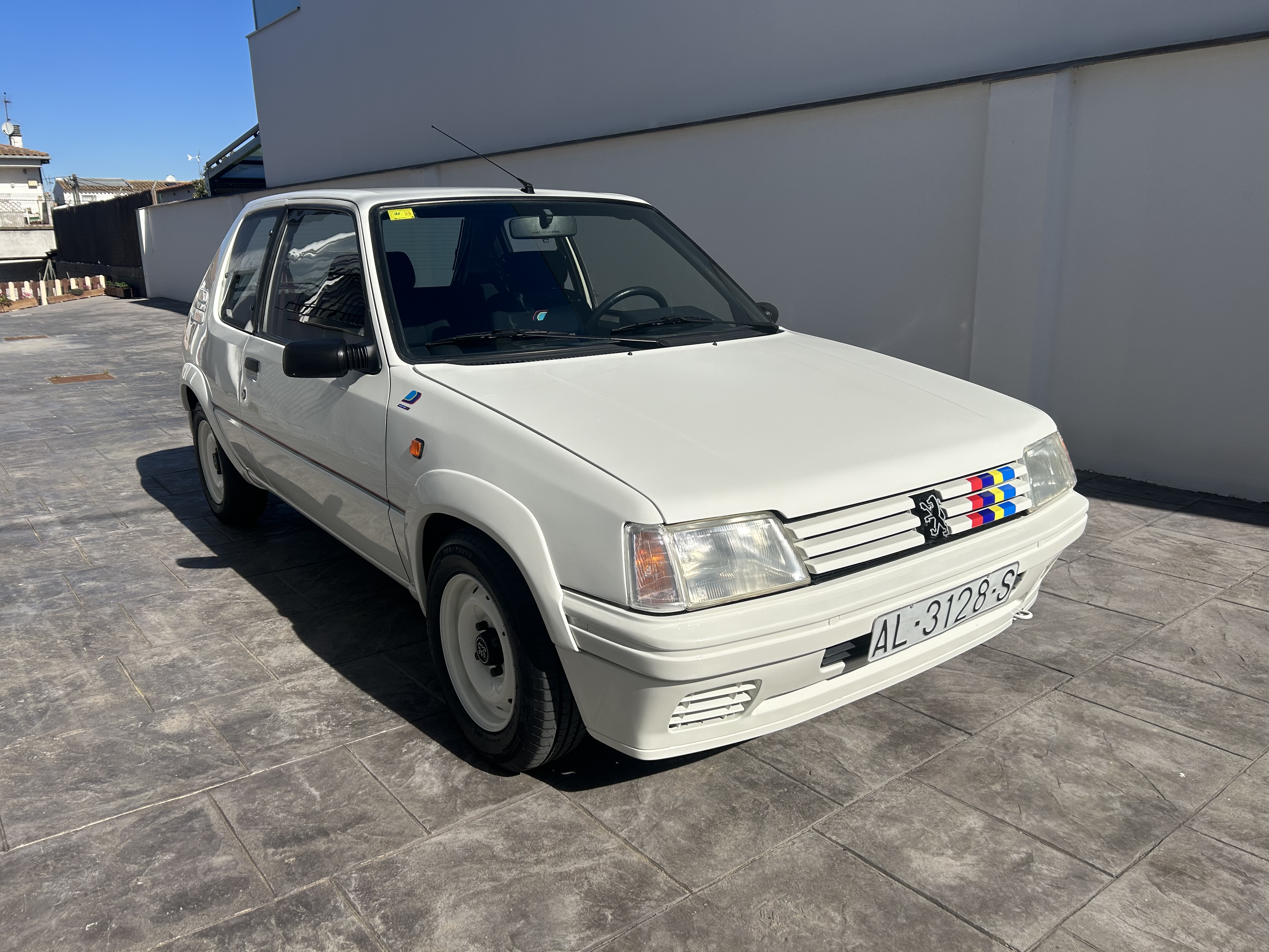 1991 PEUGEOT 205 RALLYE