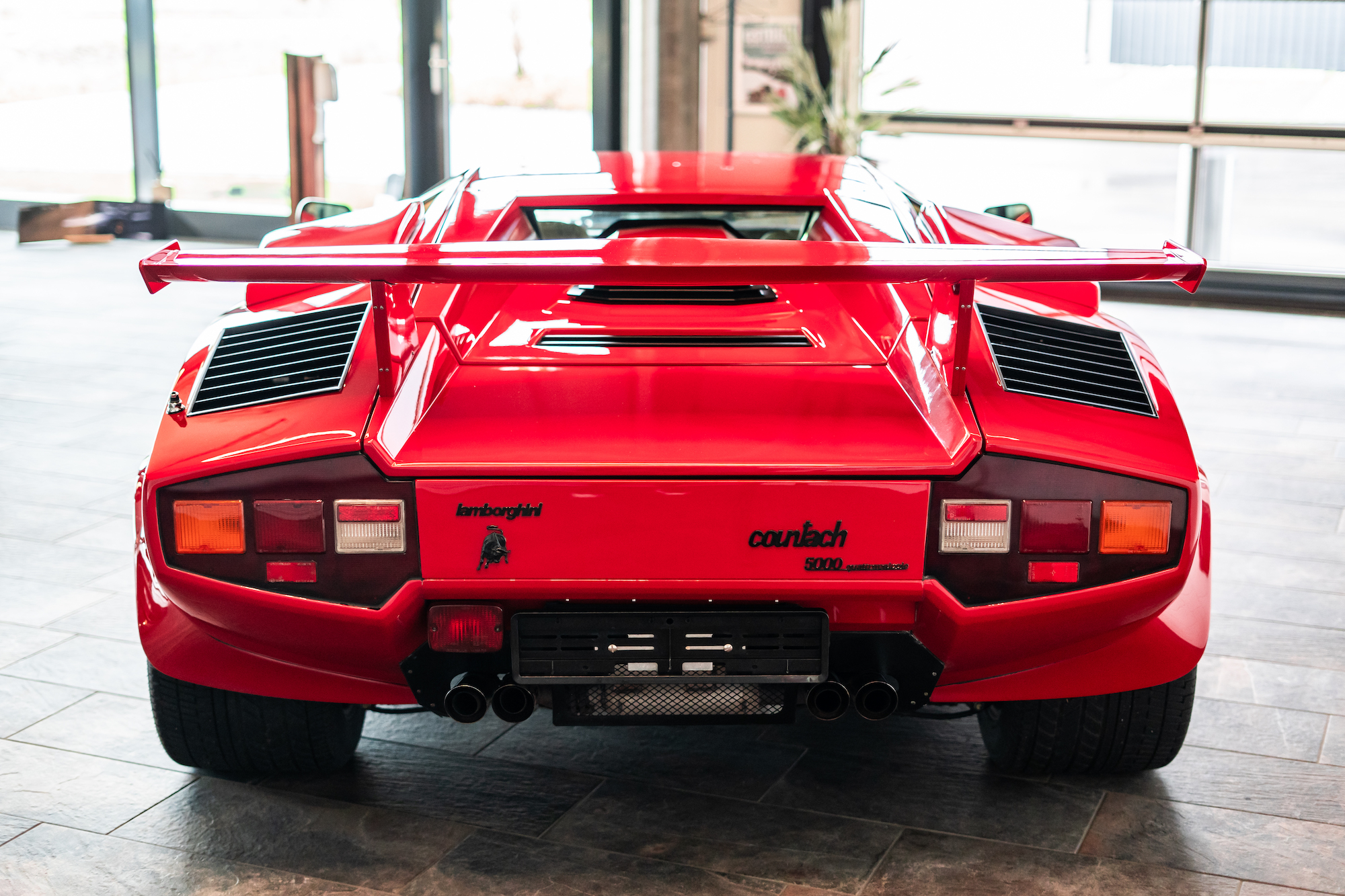 1988 LAMBORGHINI COUNTACH LP5000 QV