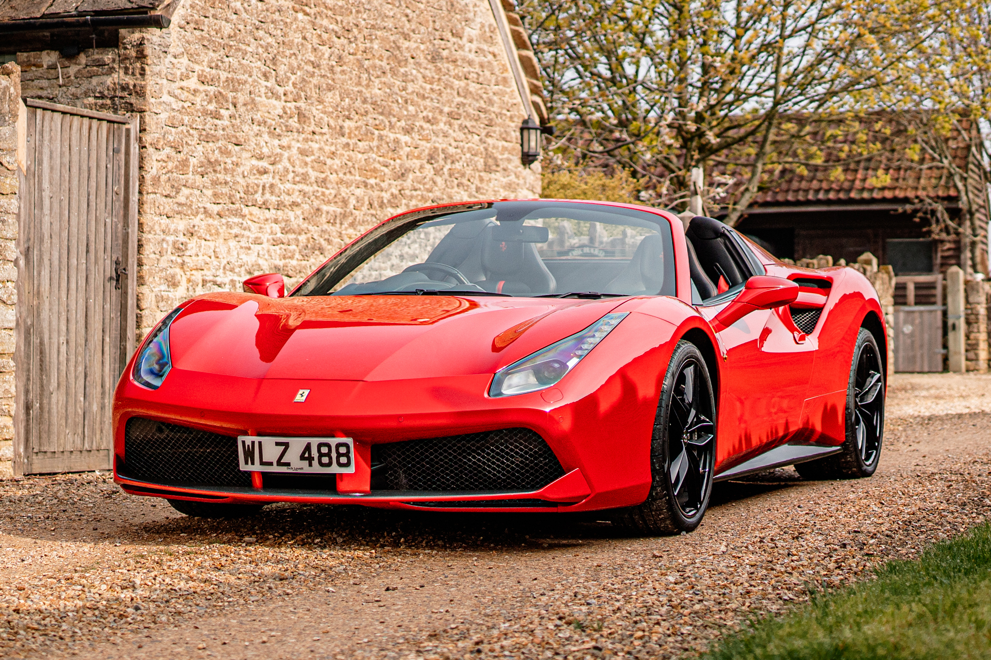 2017 FERRARI 488 SPIDER