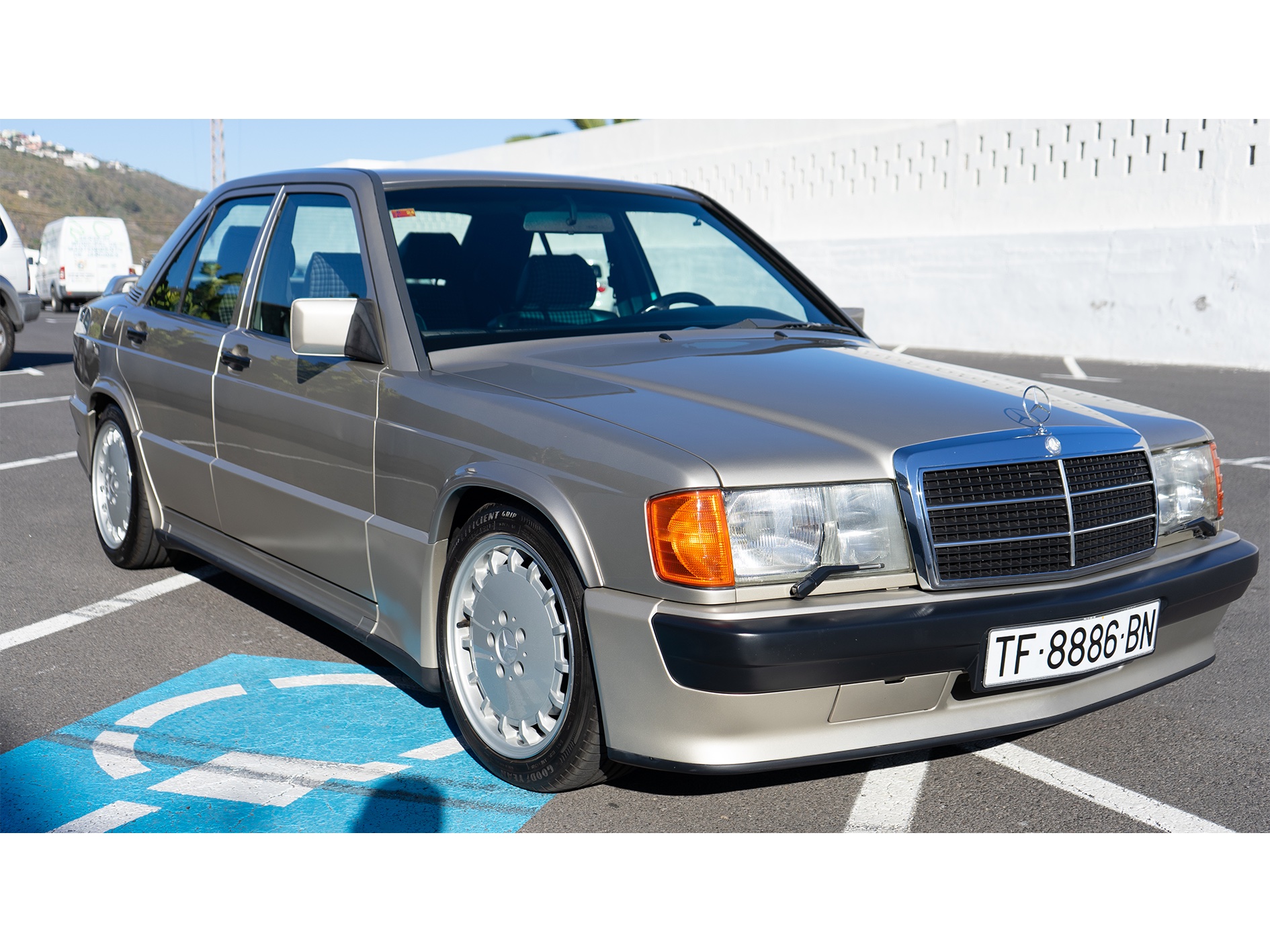 1985 MERCEDES-BENZ 190E 2.3 16V COSWORTH For Sale by Auction in
