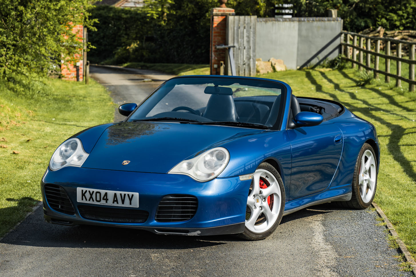 2004 PORSCHE 911 (996) CARRERA 4S CABRIOLET - Manual