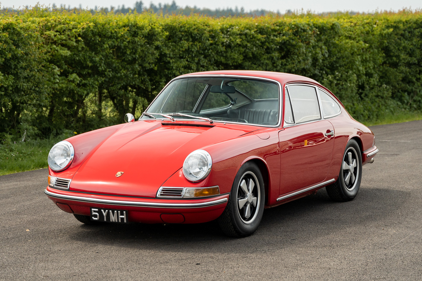 1968 PORSCHE 911 T 2.0 SWB - RHD