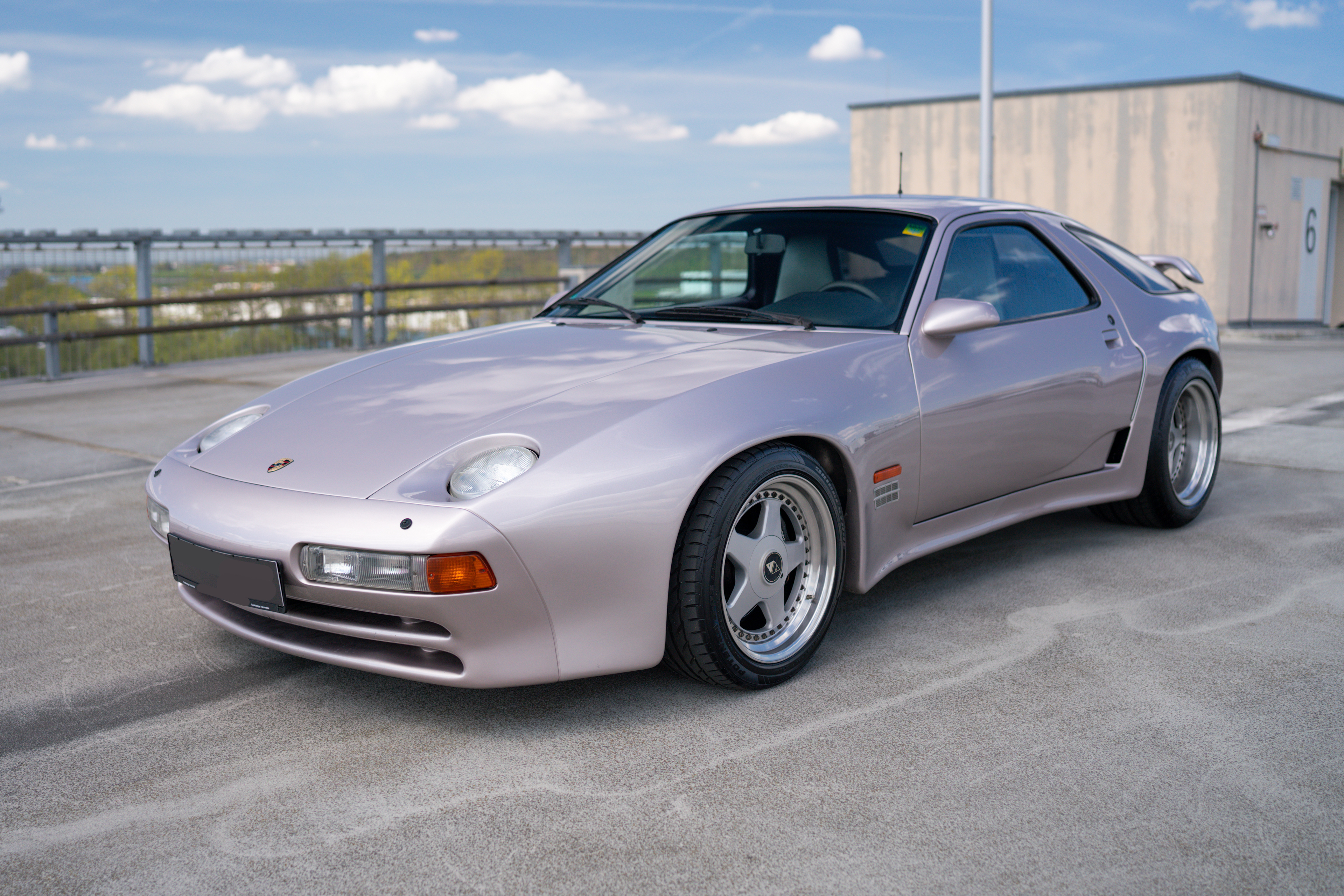 1986 PORSCHE 928 S4 - STROSEK ULTRA