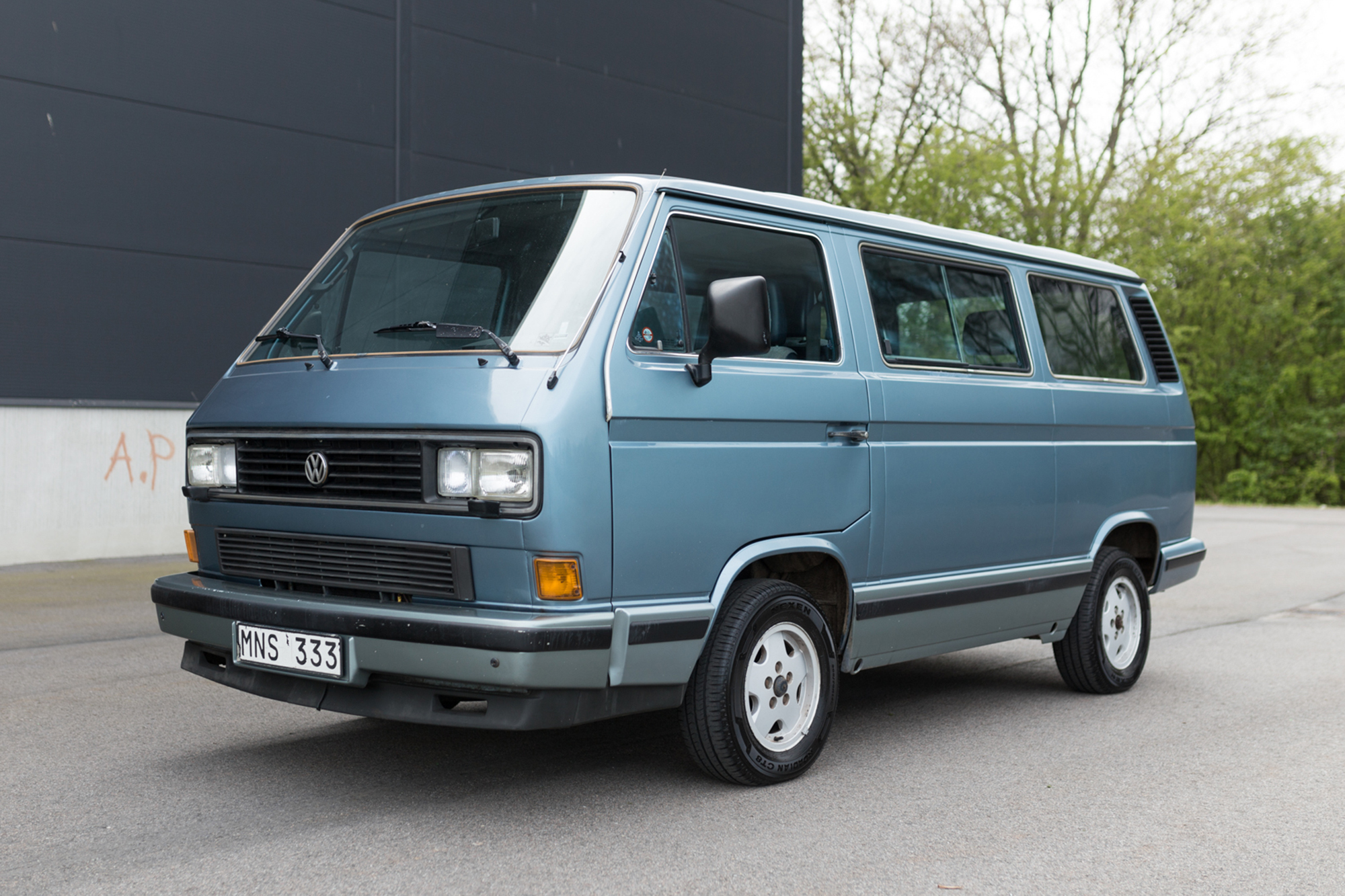 1986 VOLKSWAGEN CARAVELLE T3 CARAT