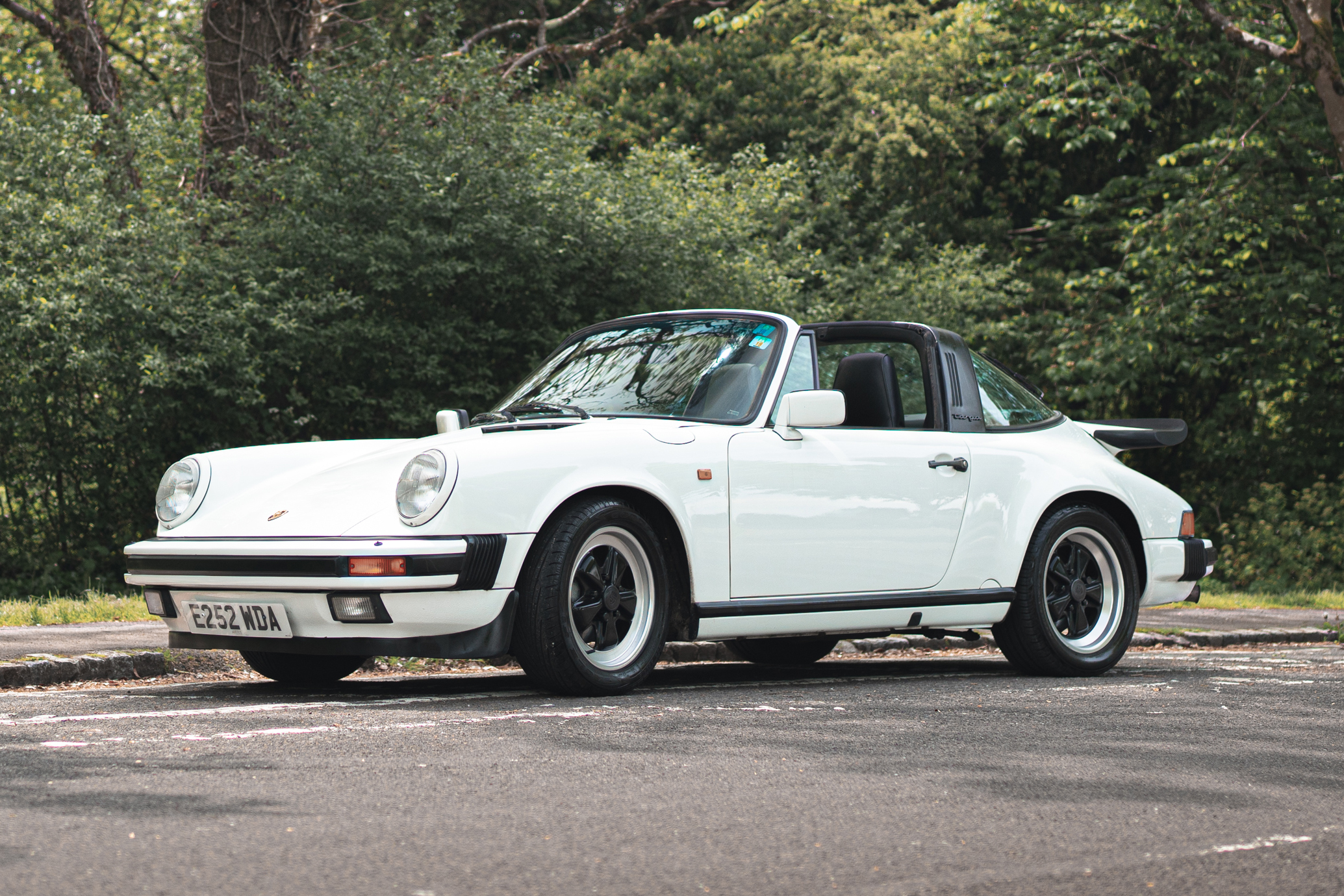 1987 PORSCHE 911 CARRERA 3.2 TARGA - G50