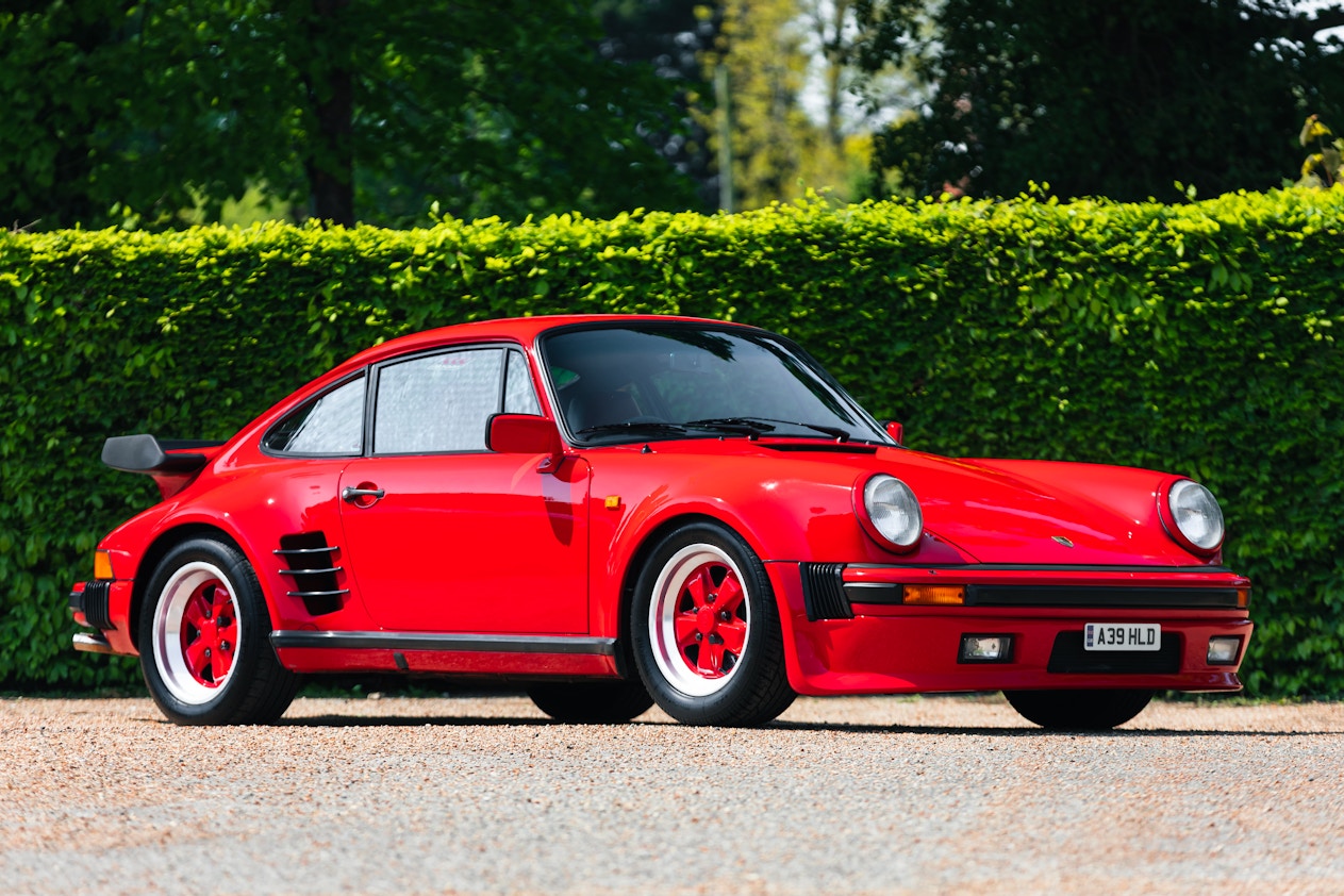 1983 PORSCHE 911 (930) TURBO - FACTORY PERFORMANCE PACKAGE