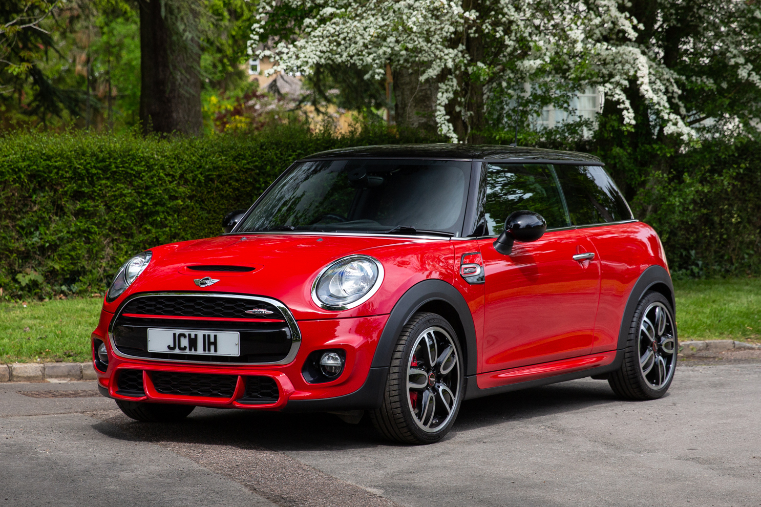 2015 MINI COOPER S - JOHN COOPER WORKS STYLING