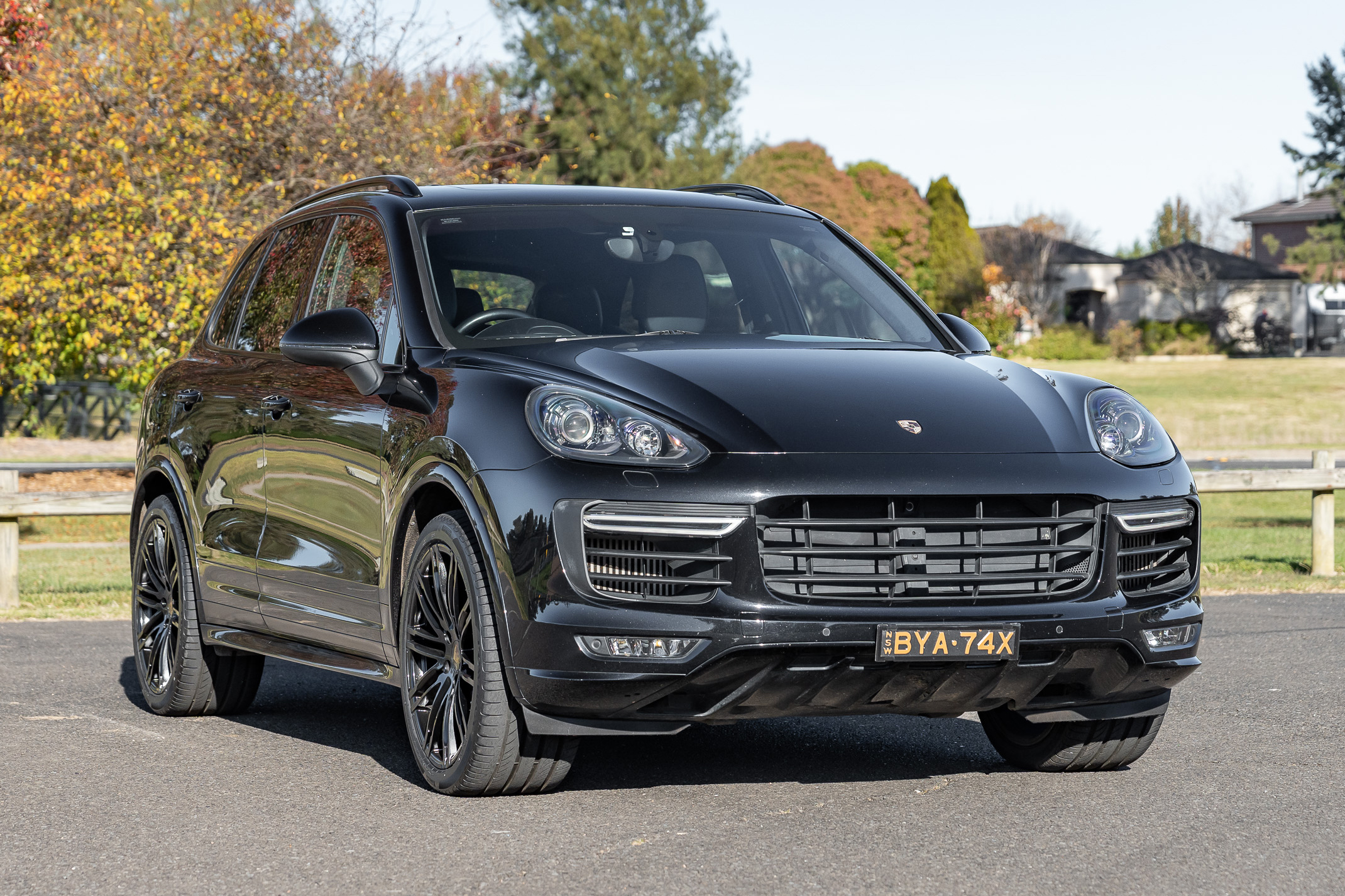 2015 PORSCHE CAYENNE GTS