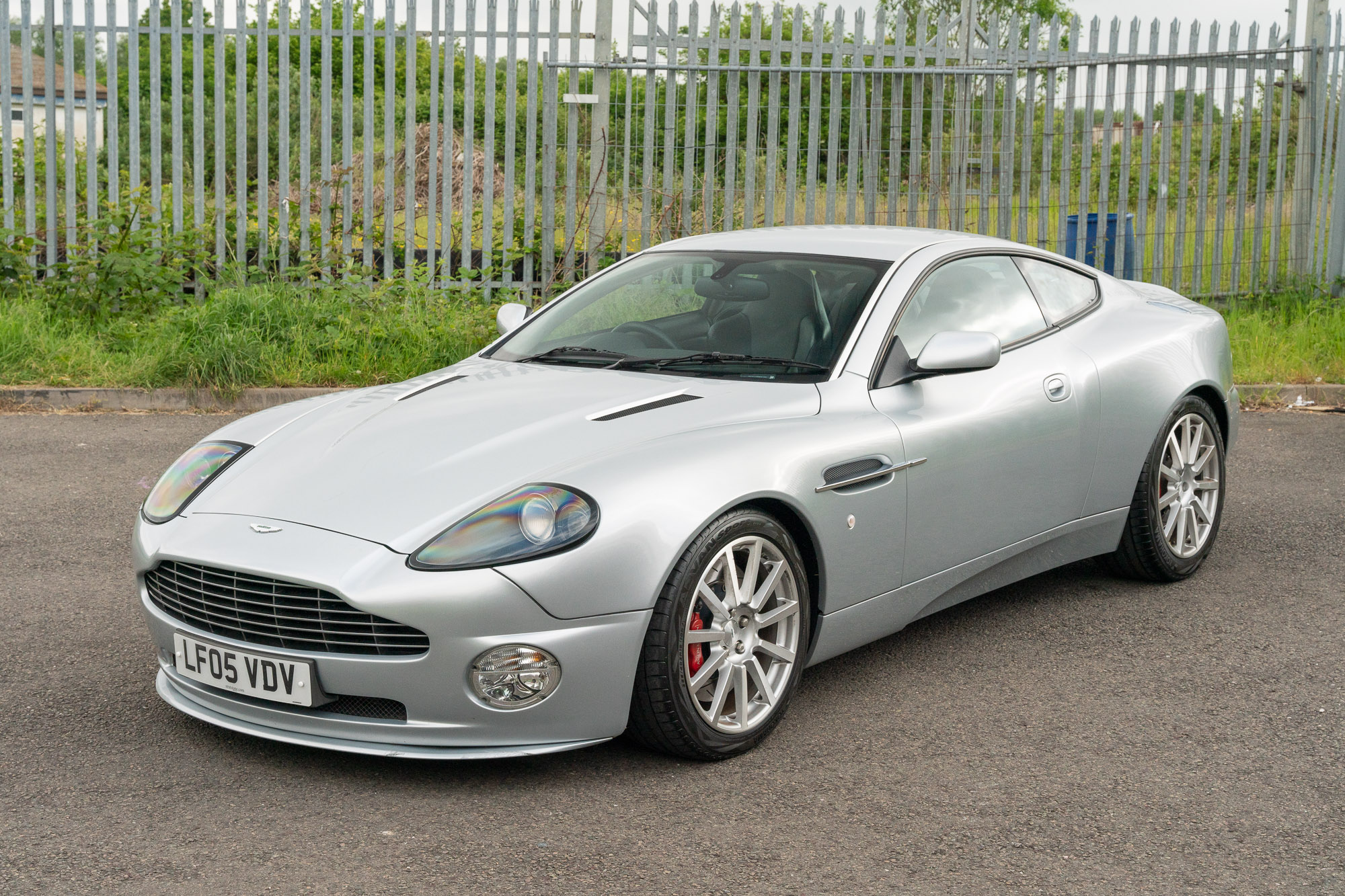 2005 ASTON MARTIN VANQUISH S