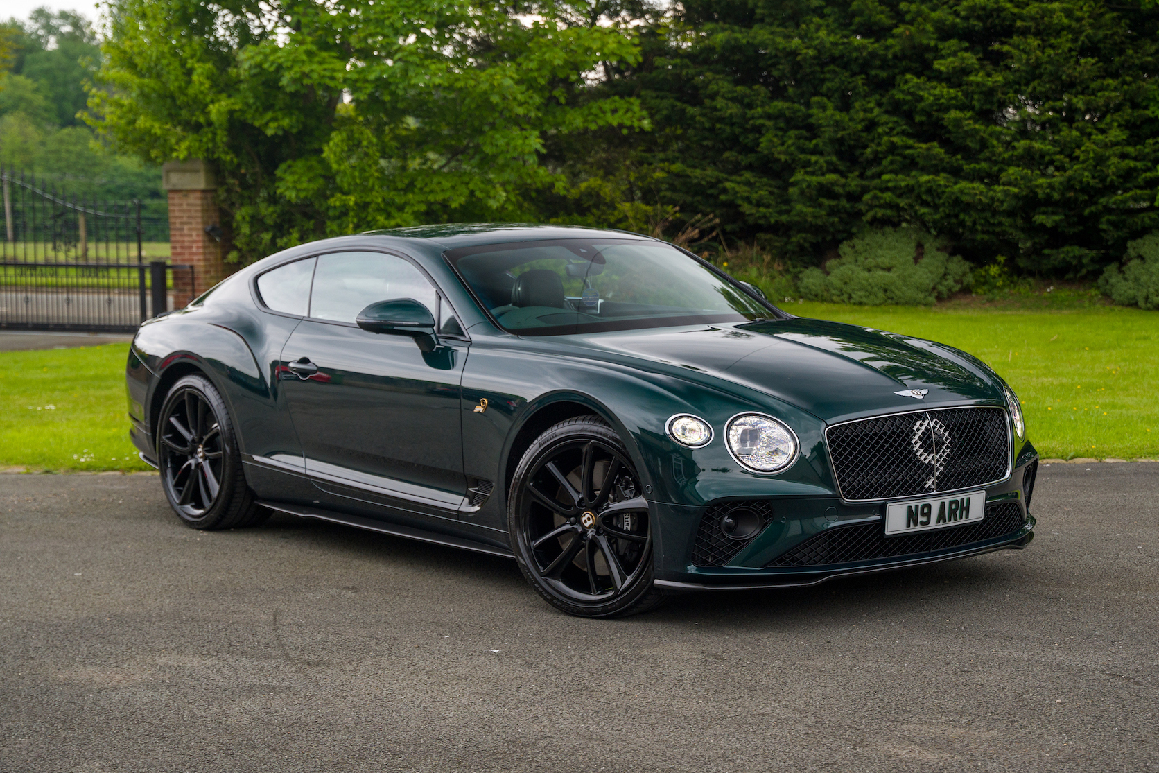 2019 BENTLEY CONTINENTAL GT NUMBER 9 EDITION BY MULLINER