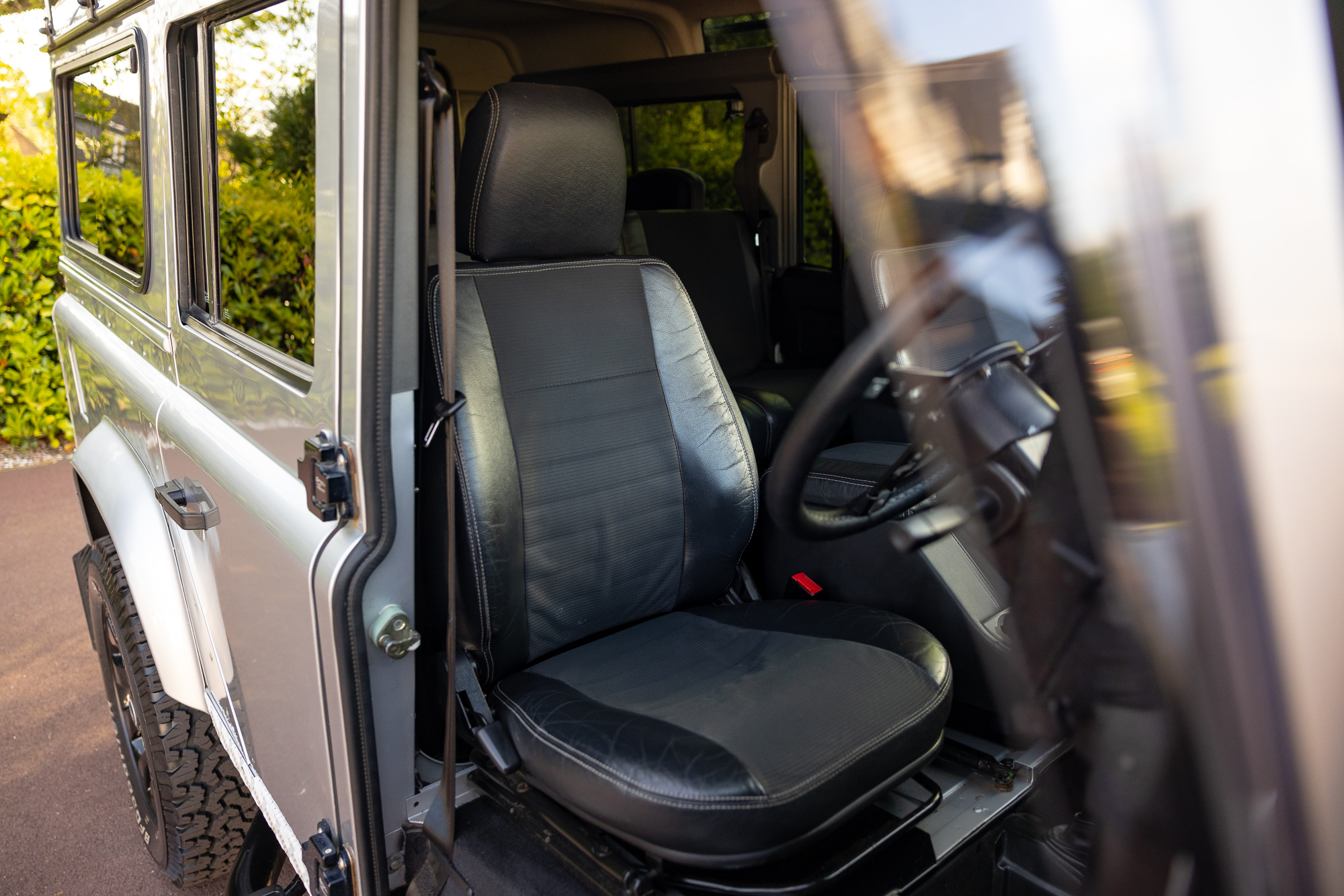 2004-land-rover-defender-110-td5-xs