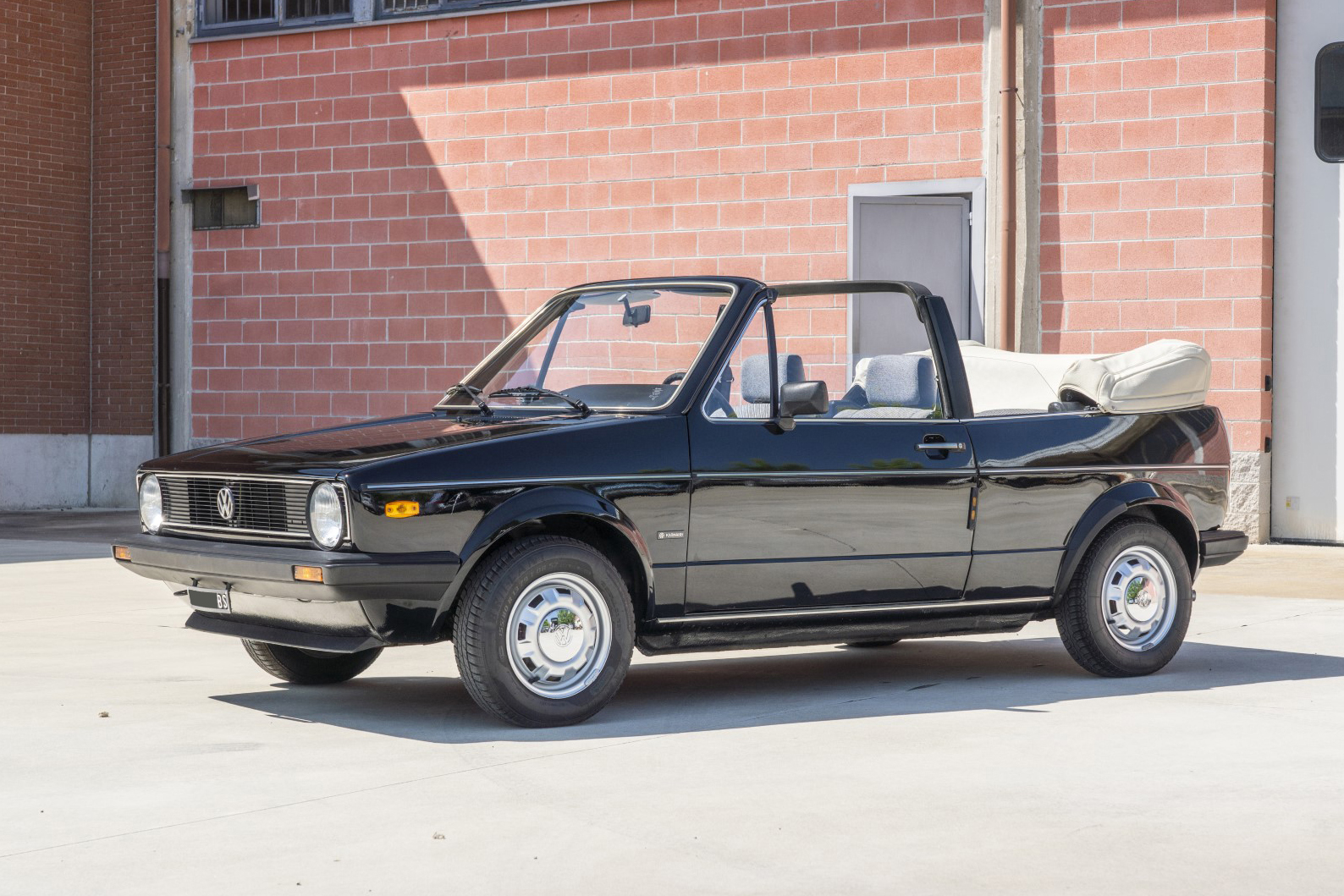 1982 VOLKSWAGEN GOLF (MK1) GL CABRIOLET