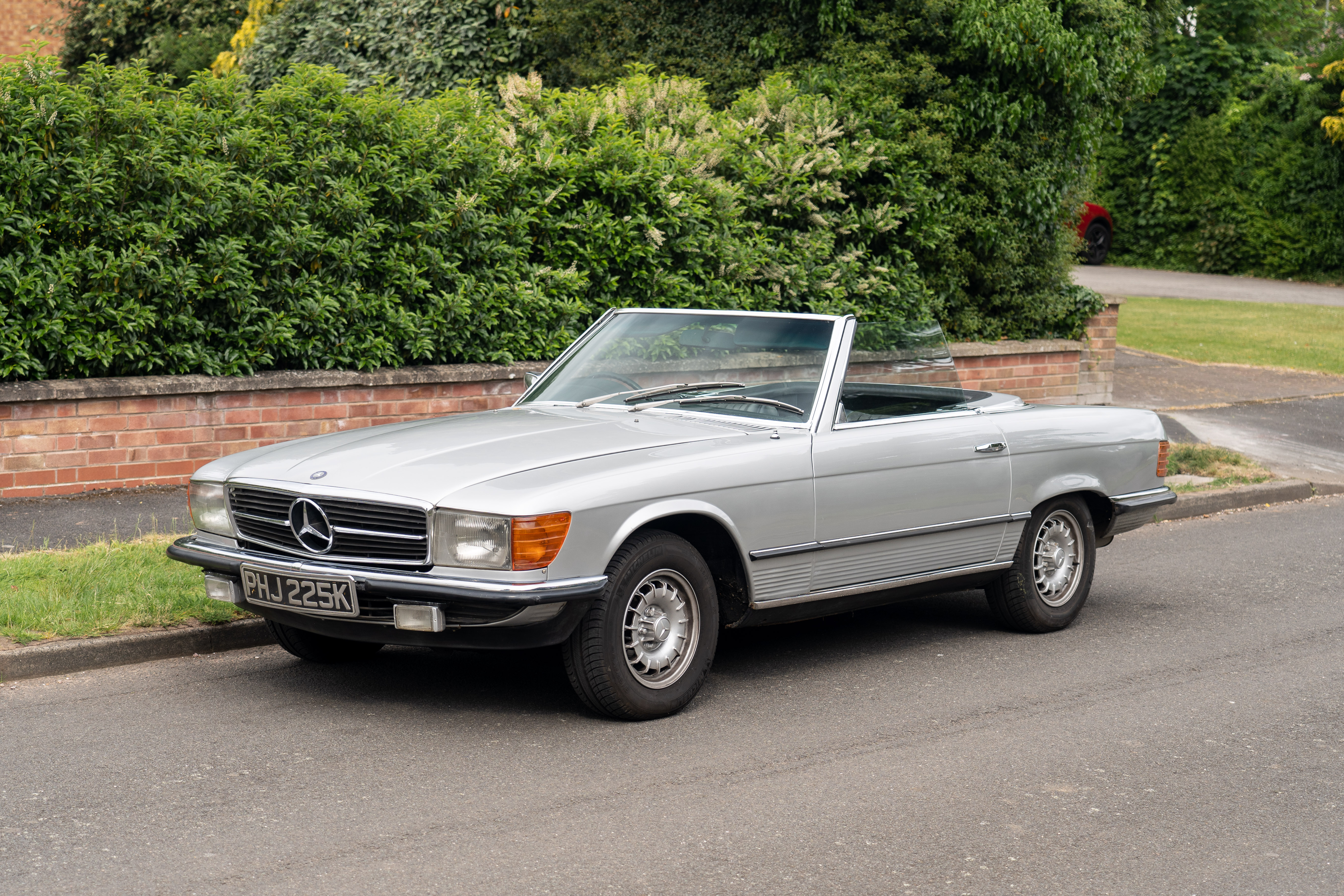 1971 MERCEDES-BENZ (R107) 350 SL