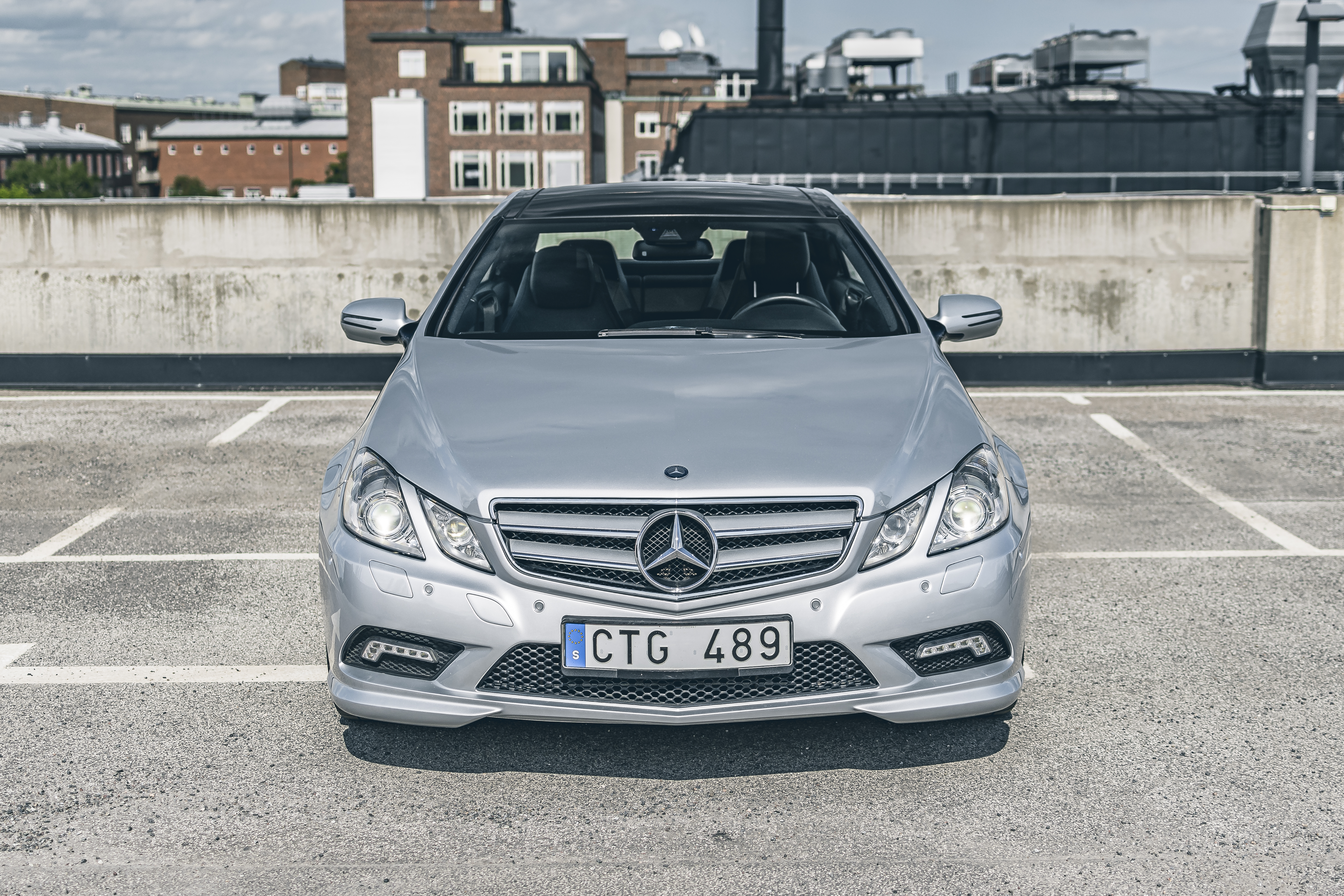 2010 MERCEDES-BENZ (C207) E500 COUPE for sale in Stockholm, Sweden