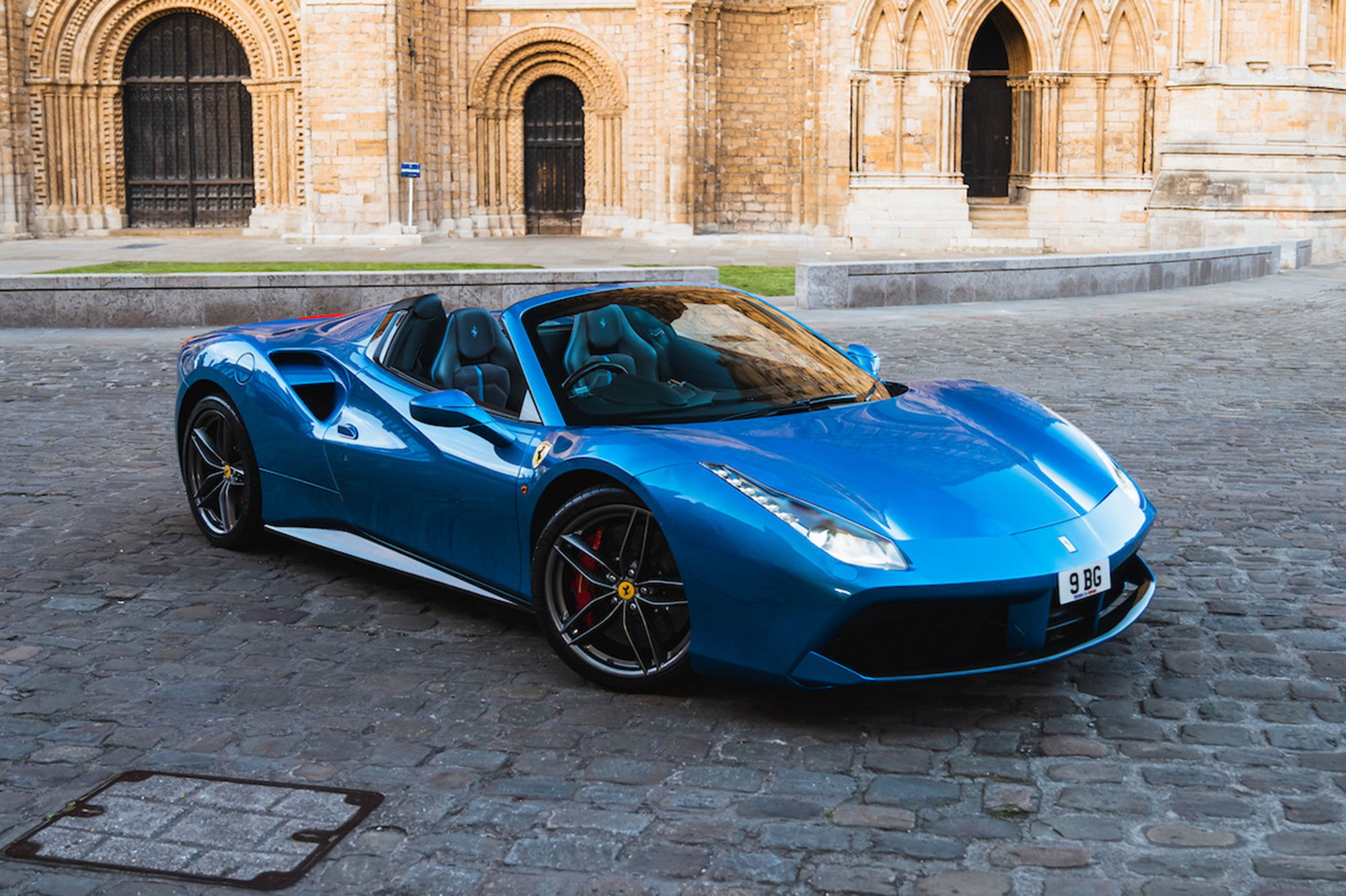 2016 FERRARI 488 SPIDER