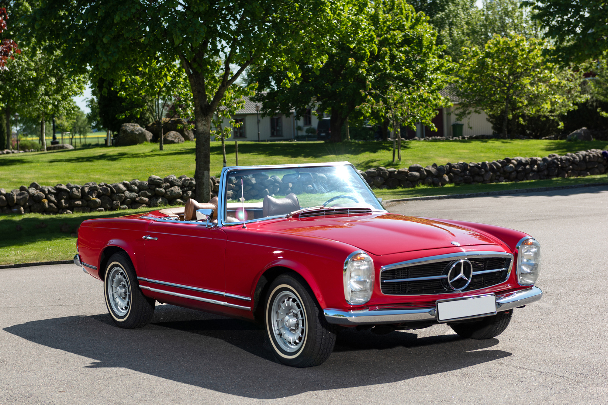 1970 MERCEDES-BENZ 280 SL PAGODA