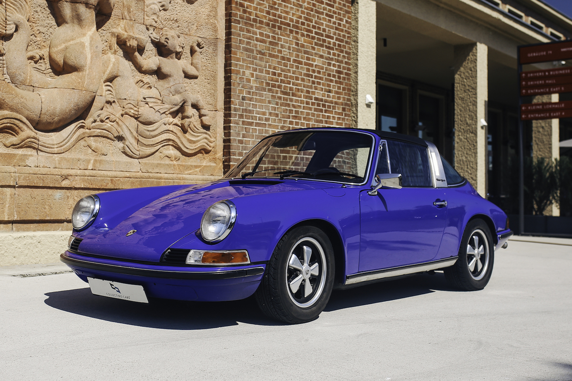 1973 PORSCHE 911 T 2.4 TARGA