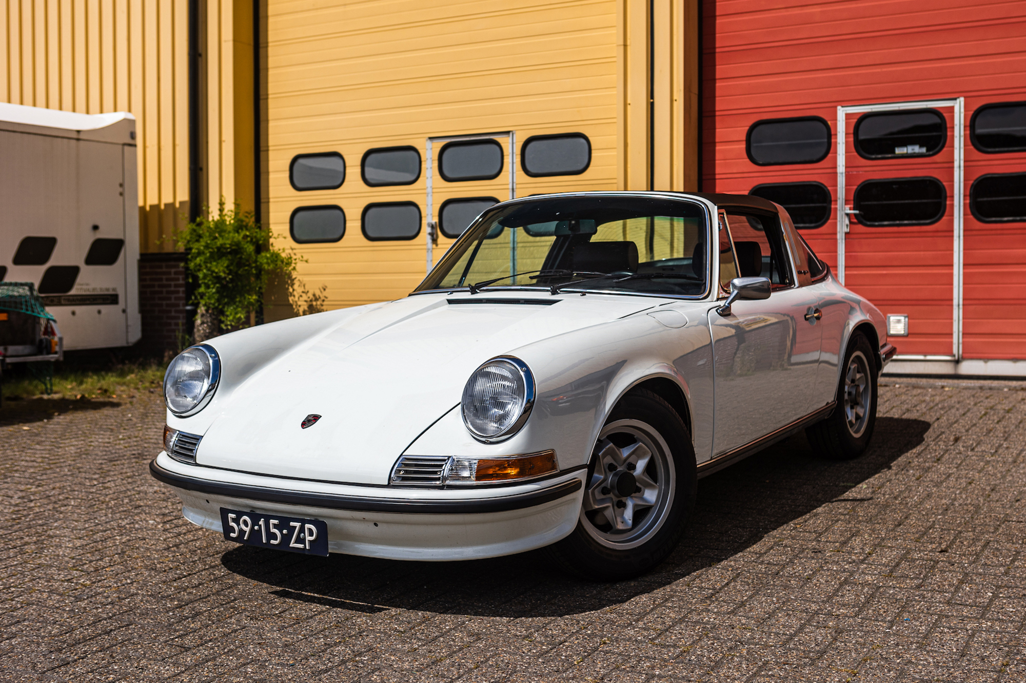 1972 PORSCHE 911 T 2.4 TARGA - ÖLKLAPPE