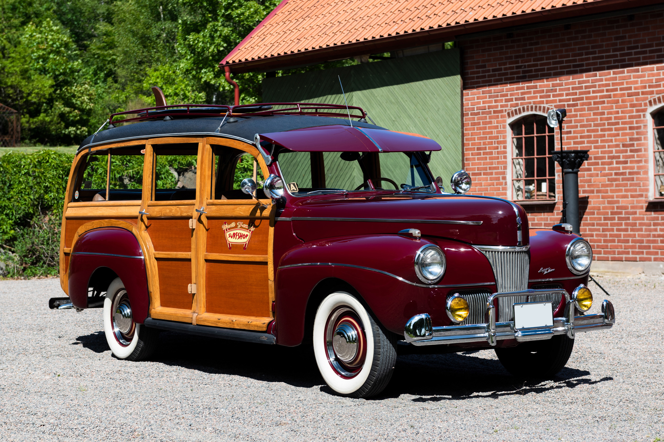 1941 FORD SUPER DELUXE WOODY WAGON