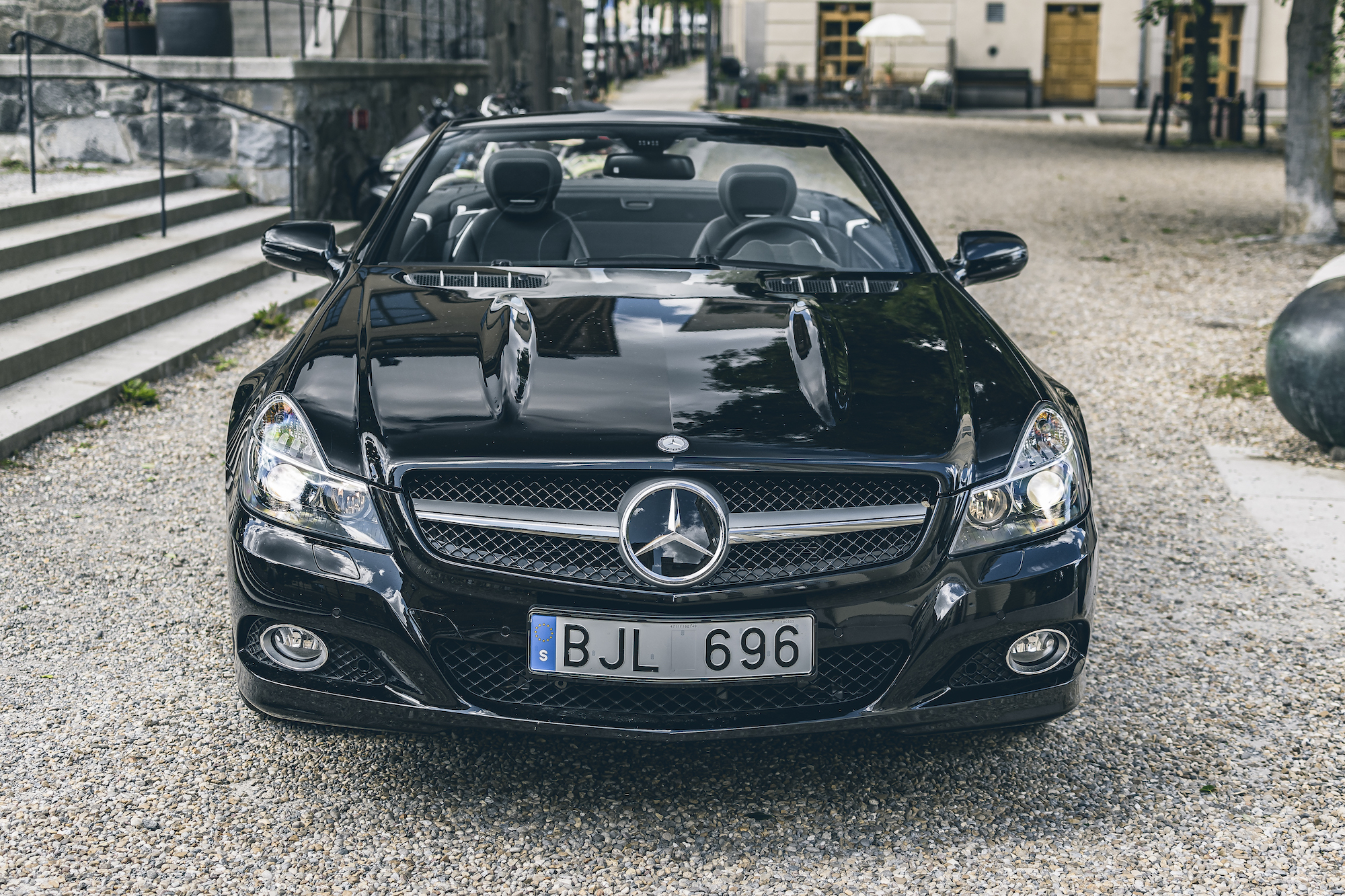 2010 MERCEDES-BENZ (R230) SL500 - 3,590 KM for sale in Stockholm, Sweden