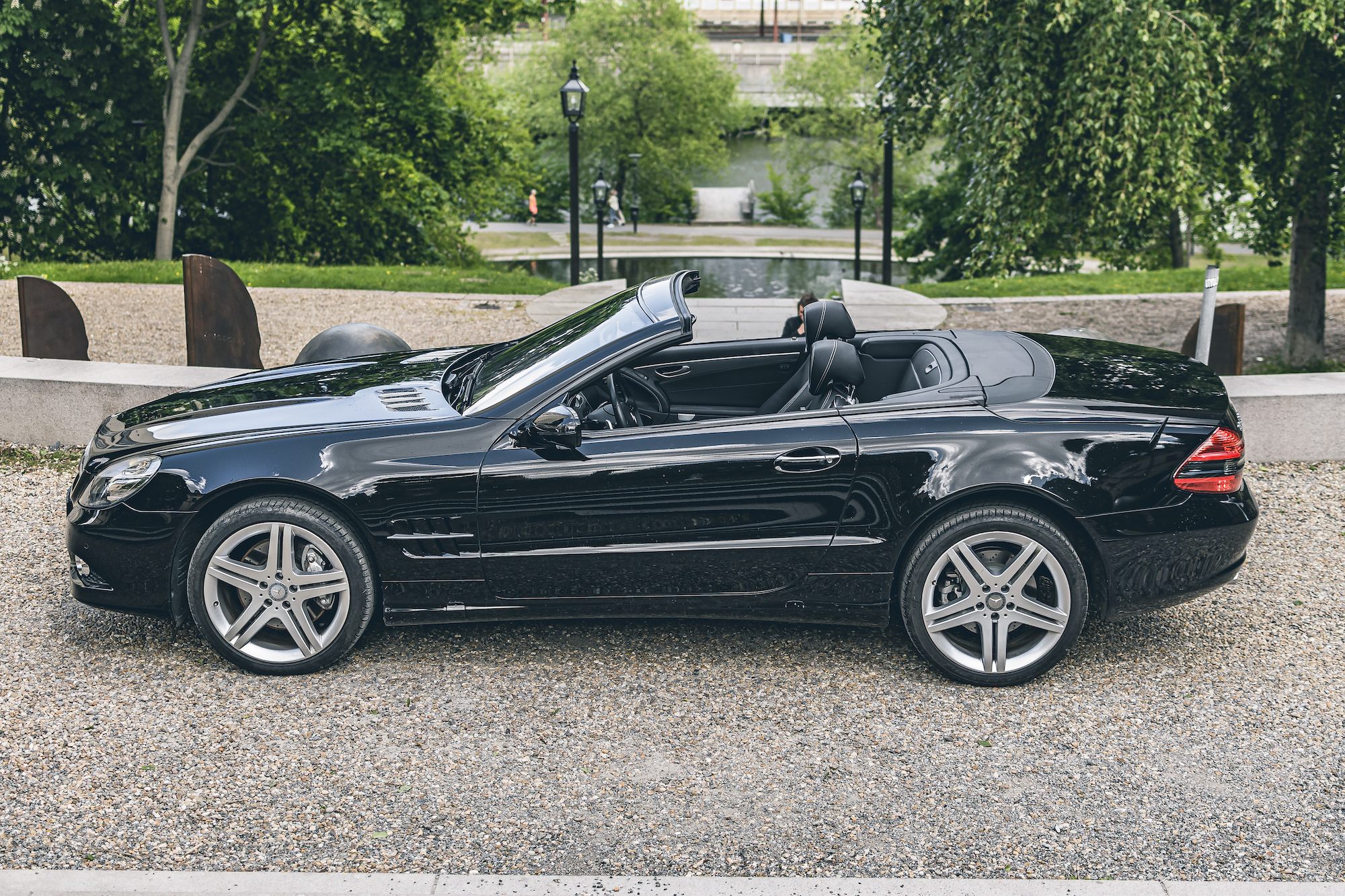 2010 MERCEDES-BENZ (R230) SL500 - 3,590 KM for sale in Stockholm, Sweden