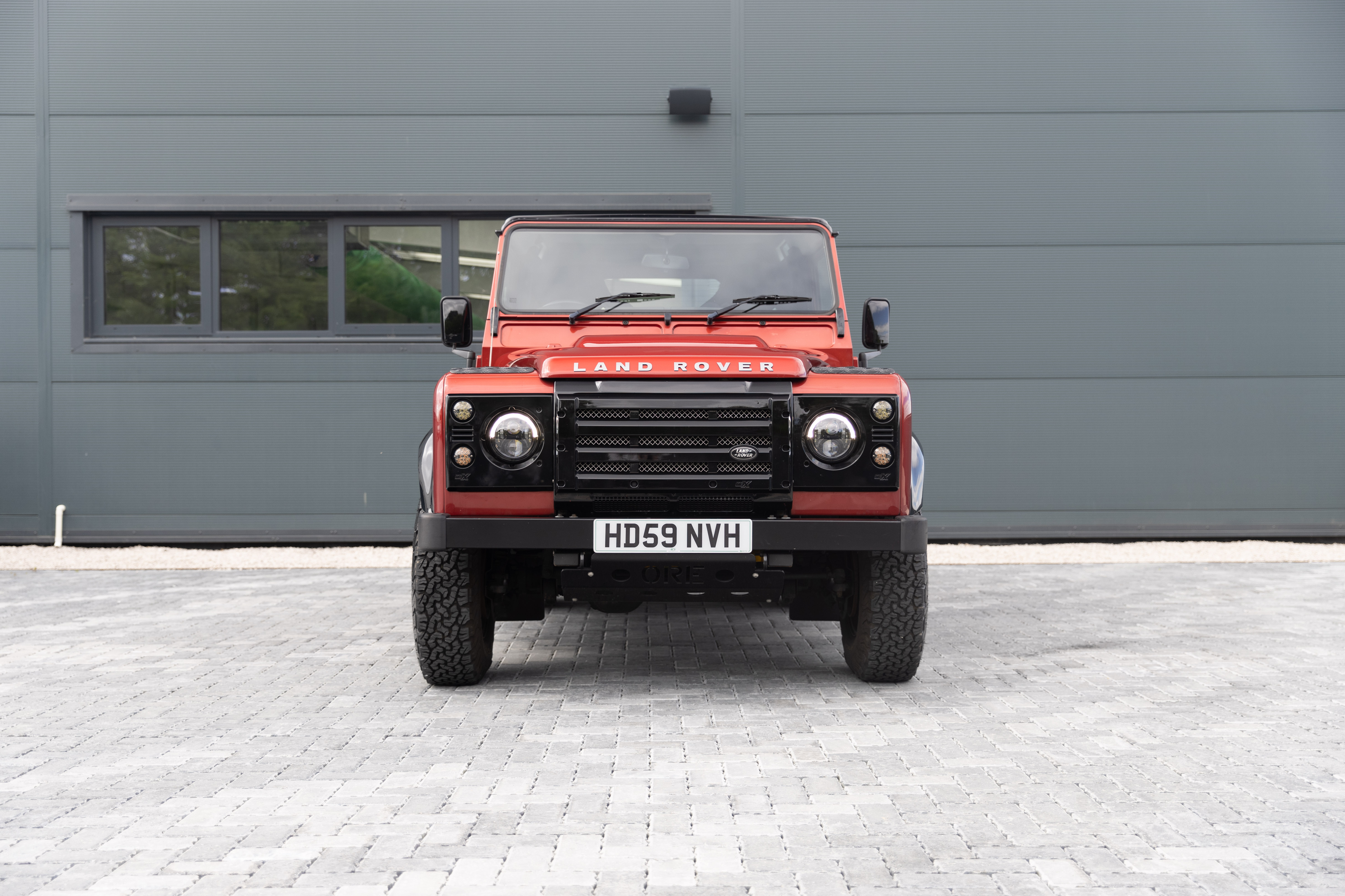 2009 LAND ROVER DEFENDER 90 XS HARD TOP for sale by auction in