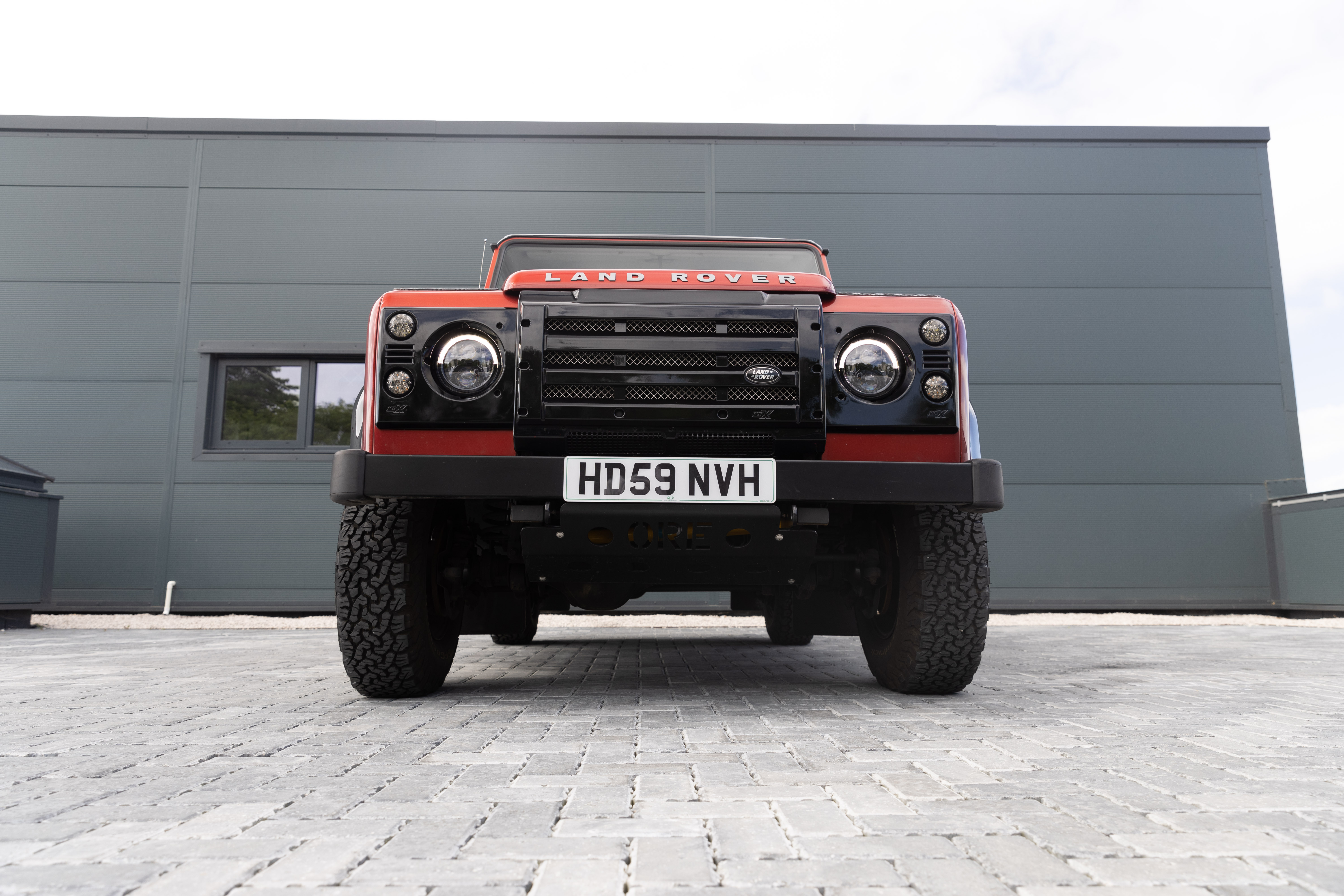 2009 LAND ROVER DEFENDER 90 XS HARD TOP for sale by auction in