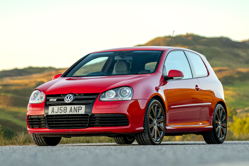 2008 VOLKSWAGEN GOLF (MK5) R32