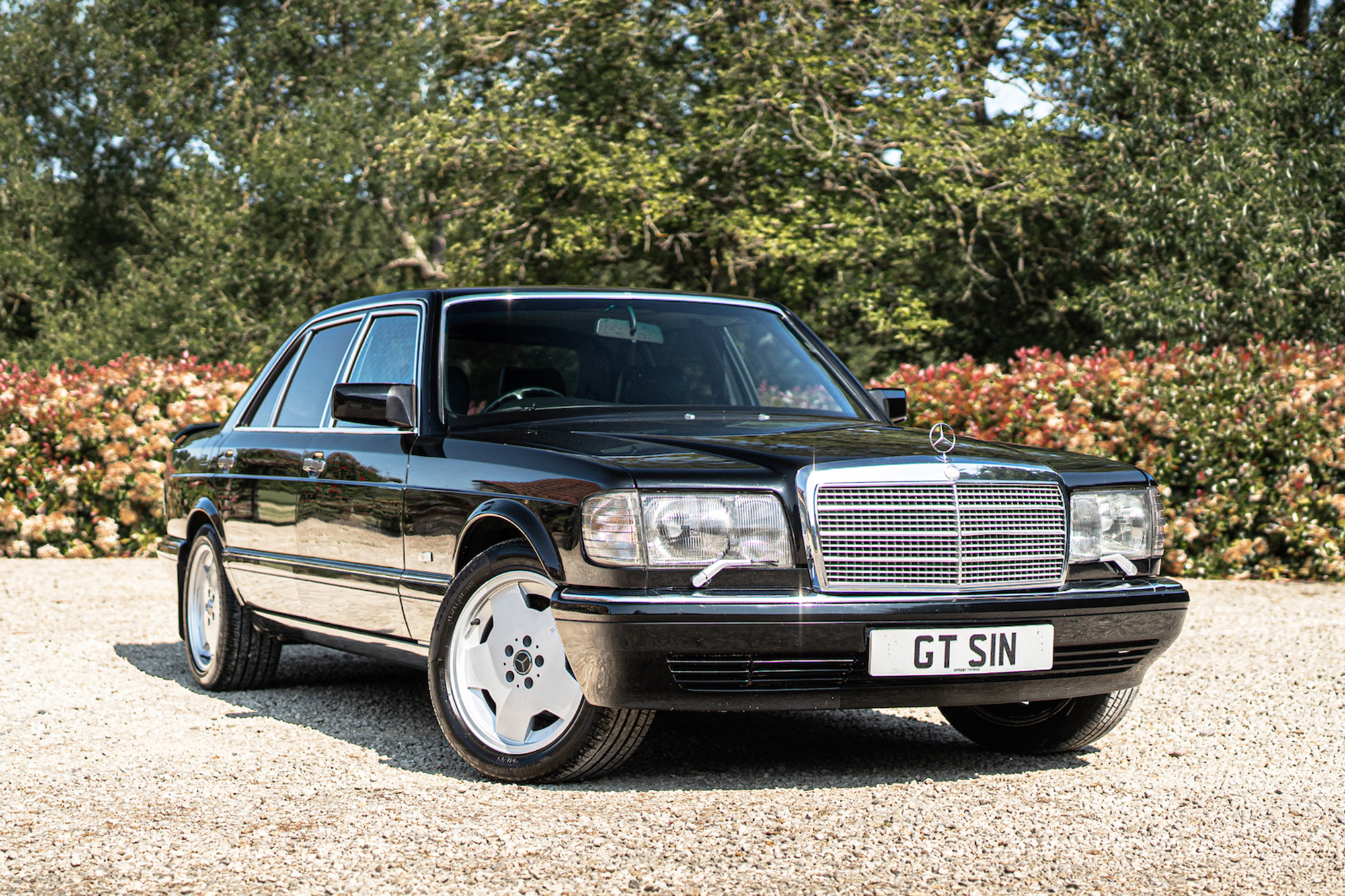 1991 MERCEDES-BENZ (W126) 560 SEL